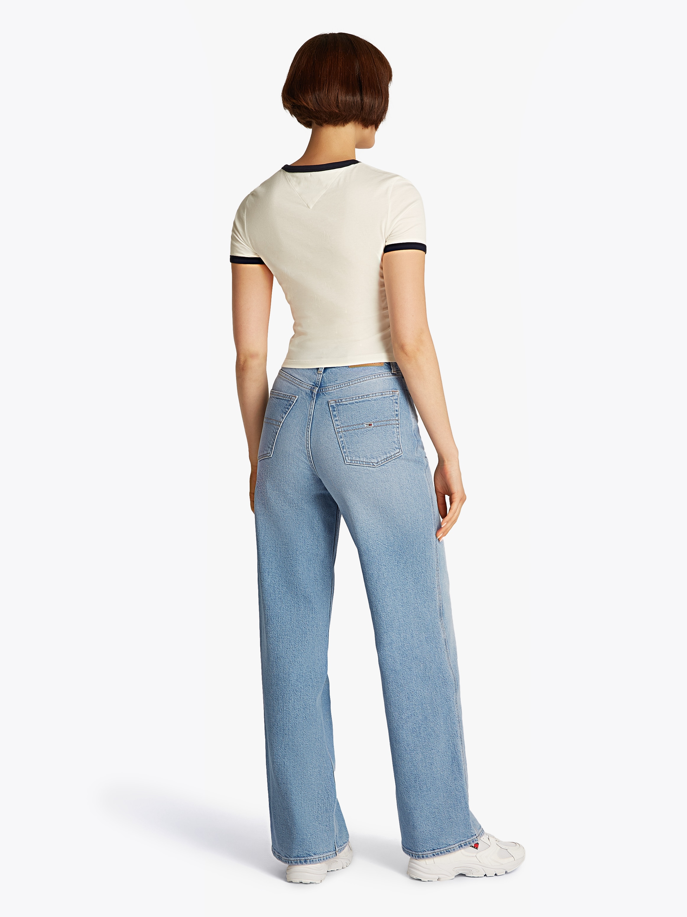 Tommy Jeans Weite Jeans »Claire High Rise«, mit Logo-Badge