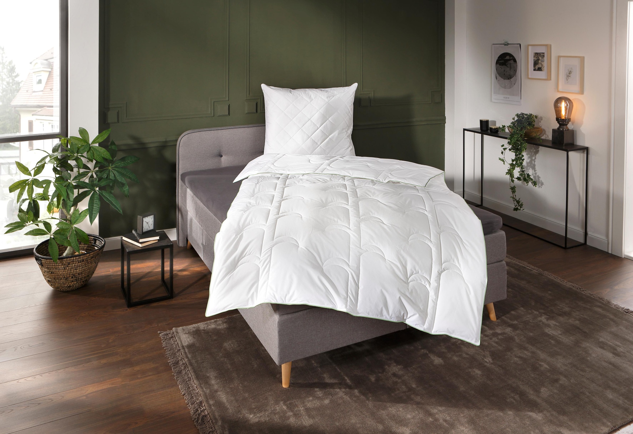 QUEENS TEXTILES Naturfaserbettdecke "Iris, Bettdecke 135x200 cm, 155x220 cm günstig online kaufen