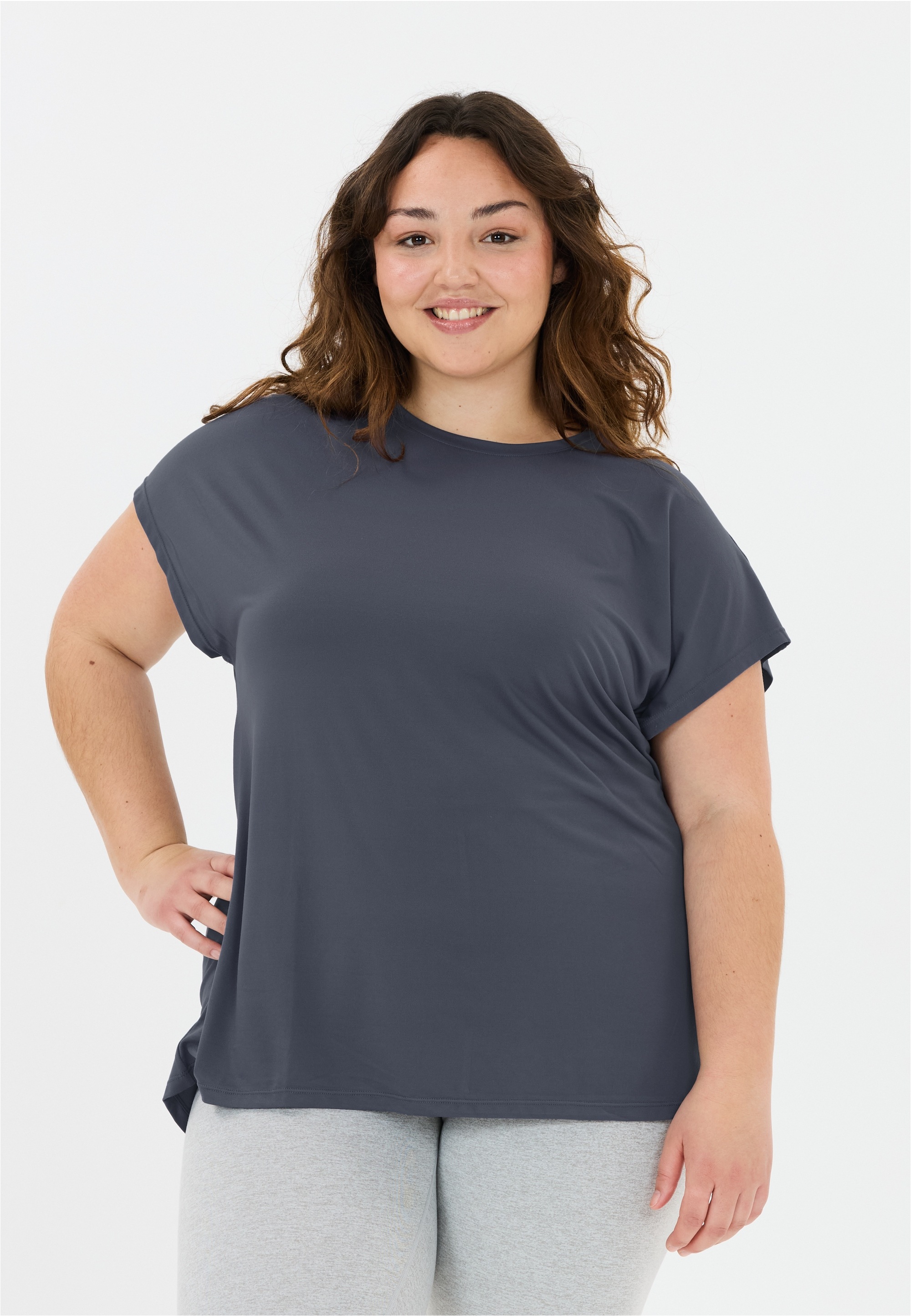 Q by Endurance Funktionsshirt "Jenirei", (1 tlg.), mit atmungsaktivem Recyc günstig online kaufen