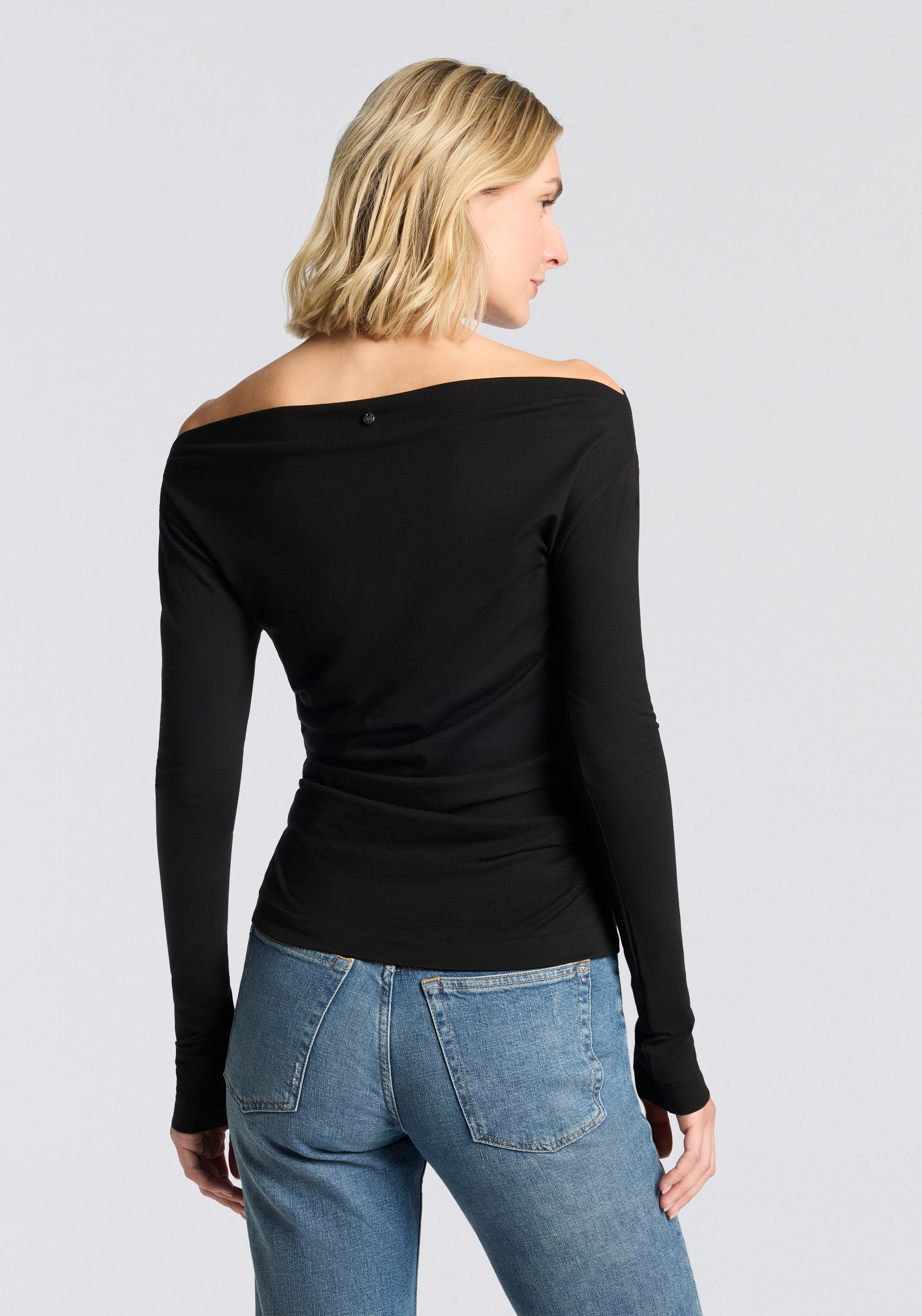 BOSS ORANGE Langarmshirt "Enili Premium Damenmode" mit Carmenausschnitt günstig online kaufen