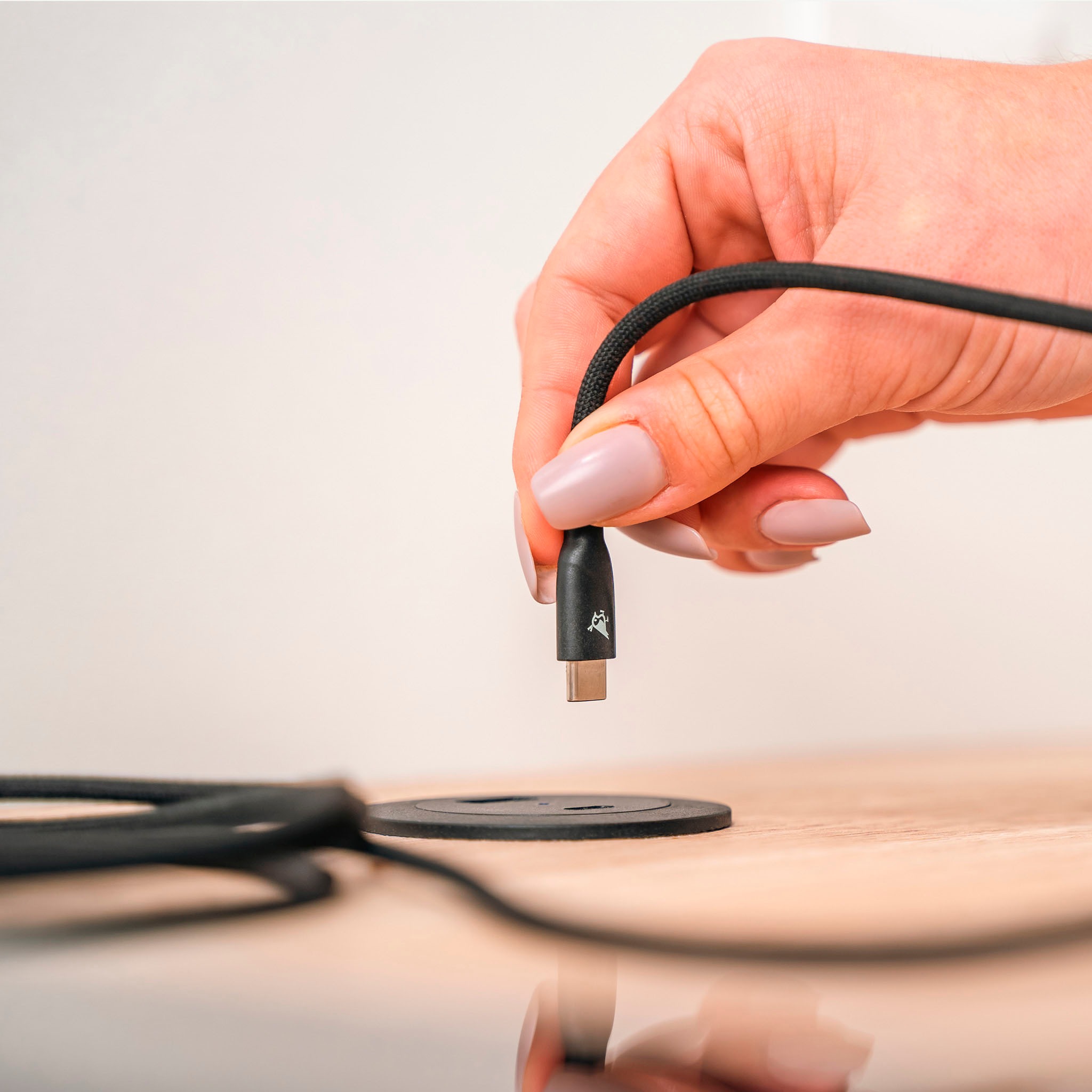 Aqiila USB-Kabel »Cablebird CB21 Lade- / Sync - Kabel 30W Type C Lightning 1 Meter«, Lightning-USB-C, Lightning-USB-C, 100 cm