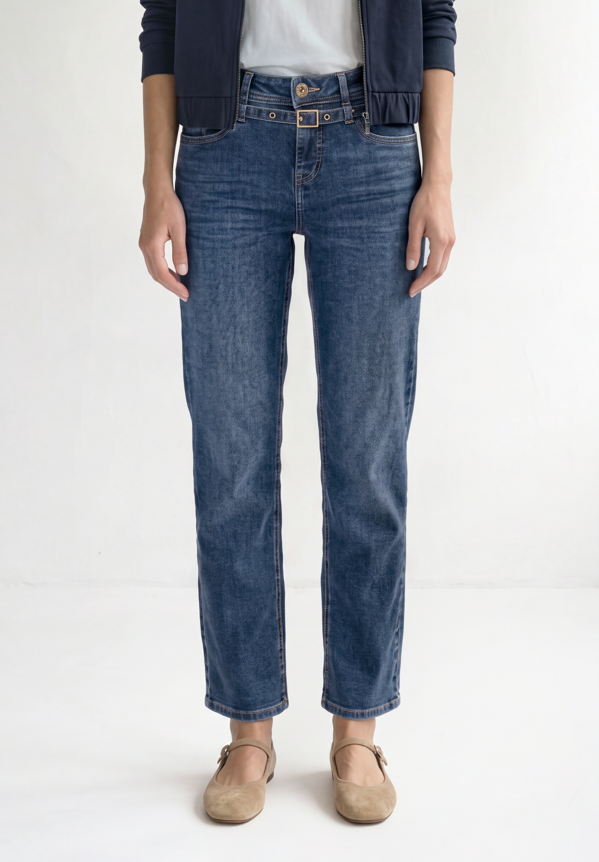 STREET ONE Comfort-fit-Jeans mit Gürtel