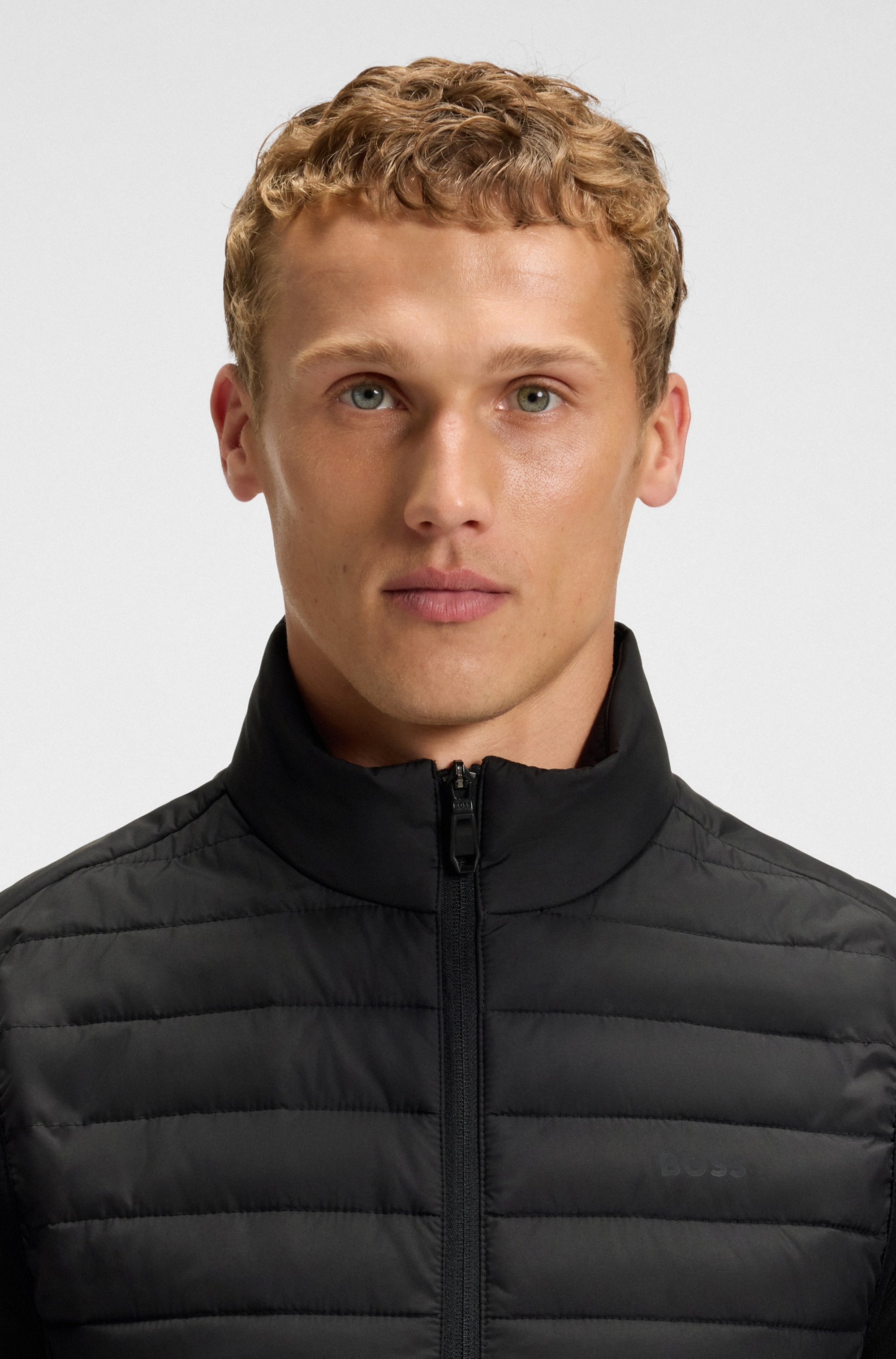BOSS GREEN Steppweste »V Urbanex Vest«, mit soften Stretch-Einsätzen und reflektierenden Details