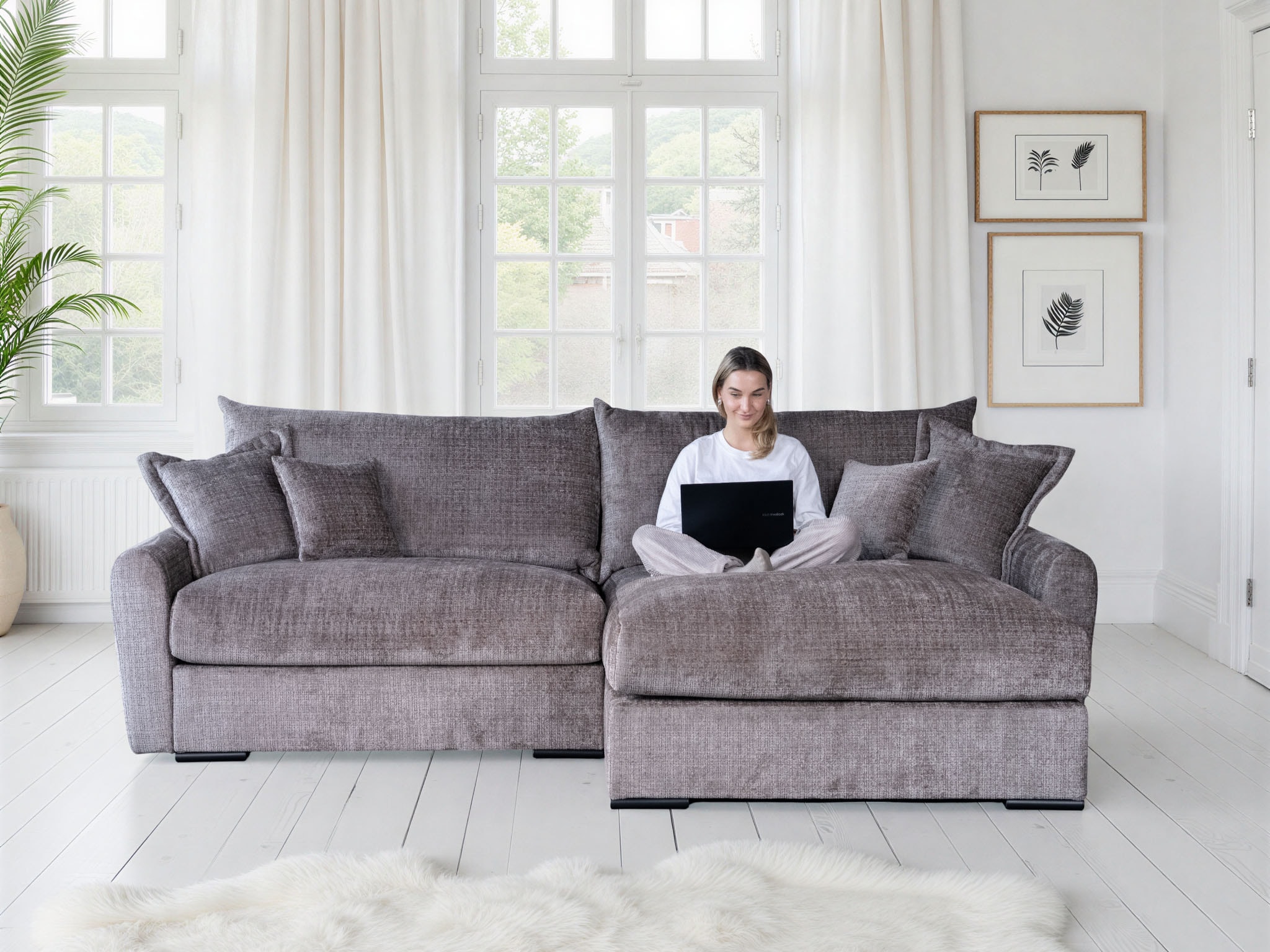 Home affaire Ecksofa "Finca XXL L-Form, B: 247 cm" 4 Zierkissen, Mega-Sofa, in Cord oder Chenille-Struktur, Federkern