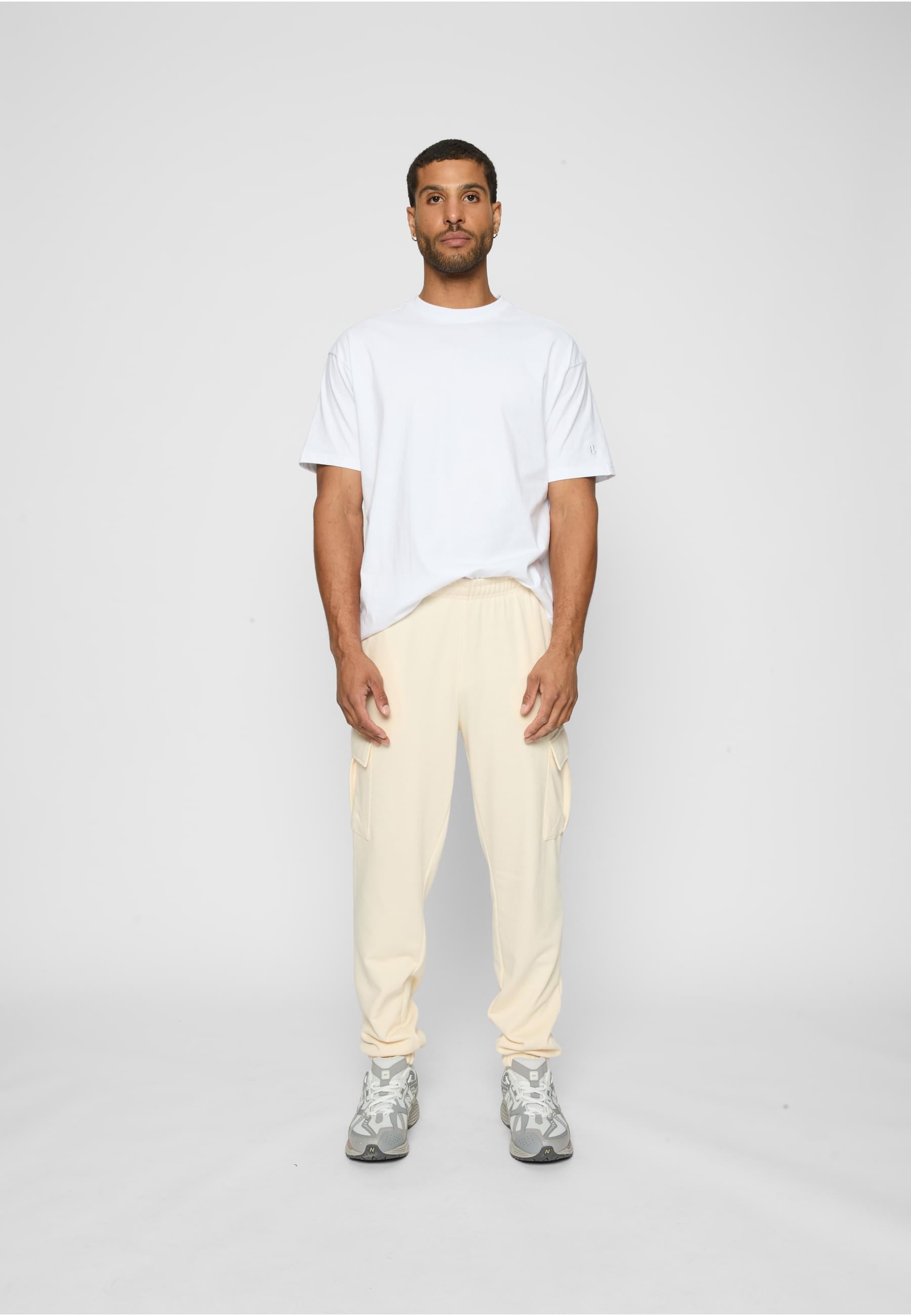 URBAN CLASSICS Jogginghose »Urban Classics Light Terry Wide Cargo Sweatpants«, (1 tlg.)