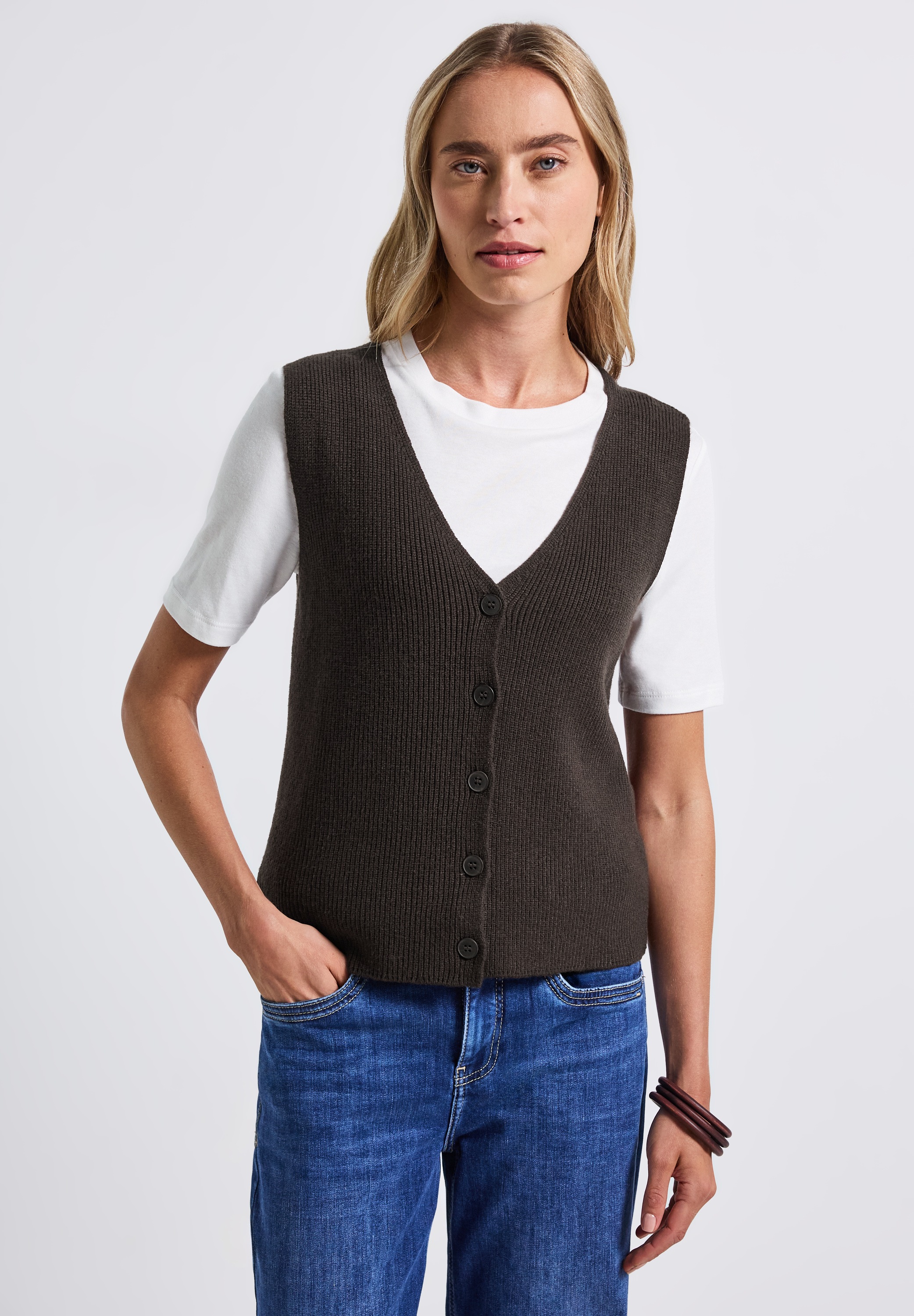 STREET ONE Kurzweste, im angenehmen Materialmix günstig online kaufen
