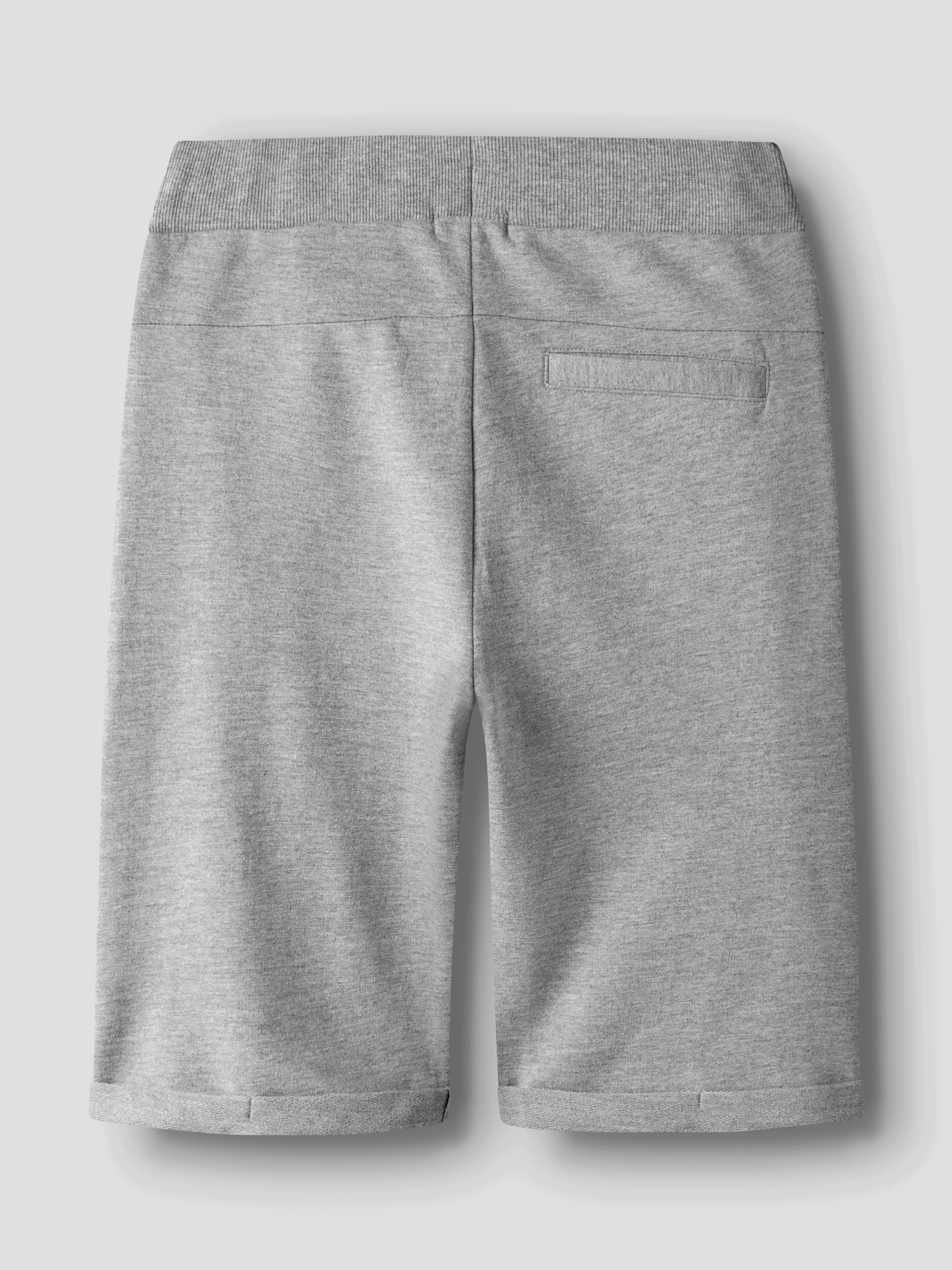 Name It Shorts »NKMVIMO SWE SHORTS BRU NOOS«, mit kontrastfarbigen Details