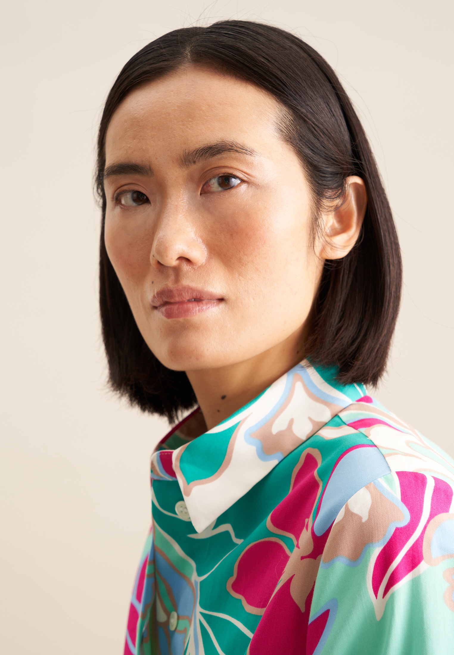 Thumbnail - seidensticker Hemdbluse "Schwarze Rose" 1/1 Kragen Floral