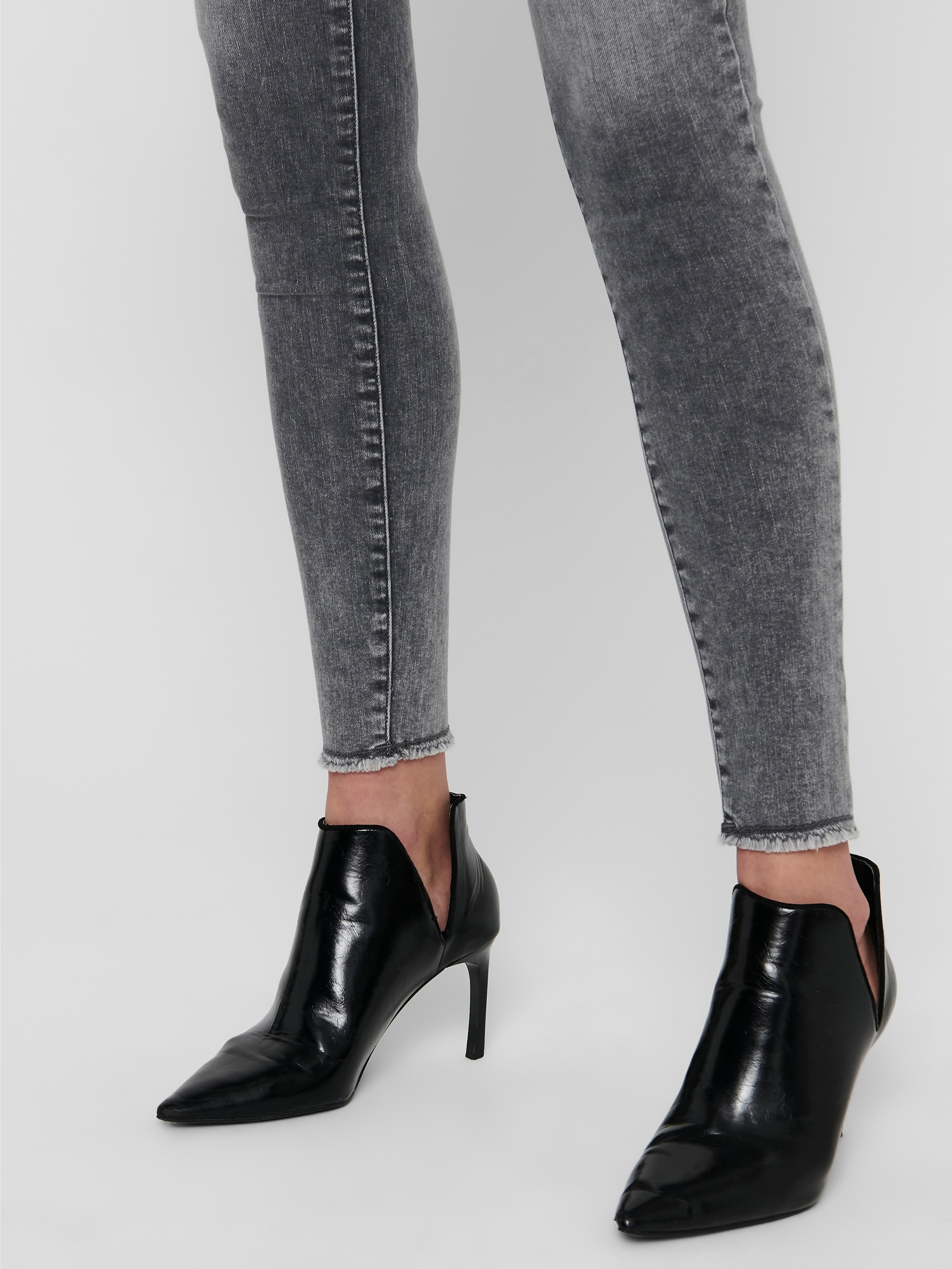 ONLY Skinny-fit-Jeans »ONLHUSH LIFE MID SK ANK PBAG BB REA0918«