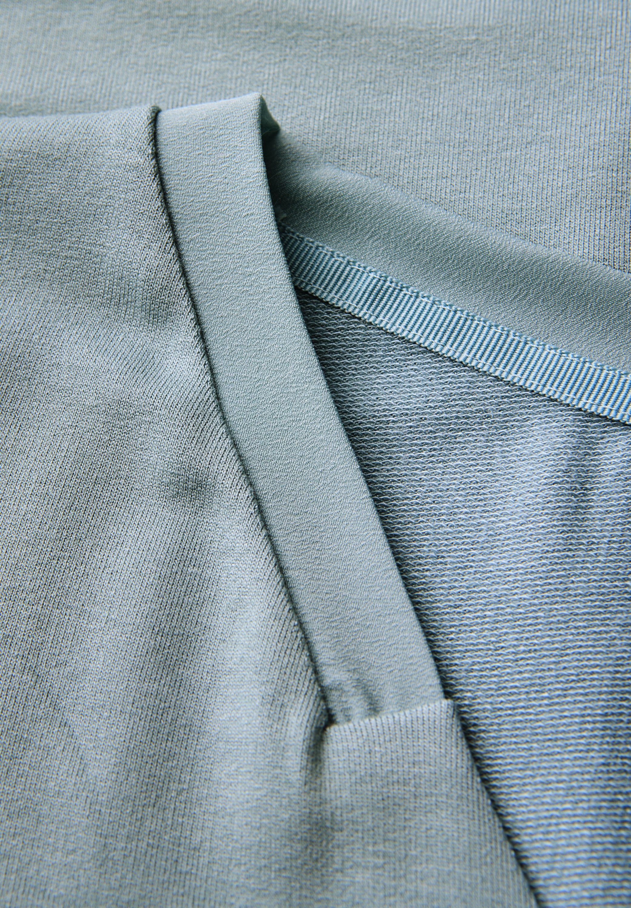 STREET ONE V-Shirt, aus Viskose-Stretch