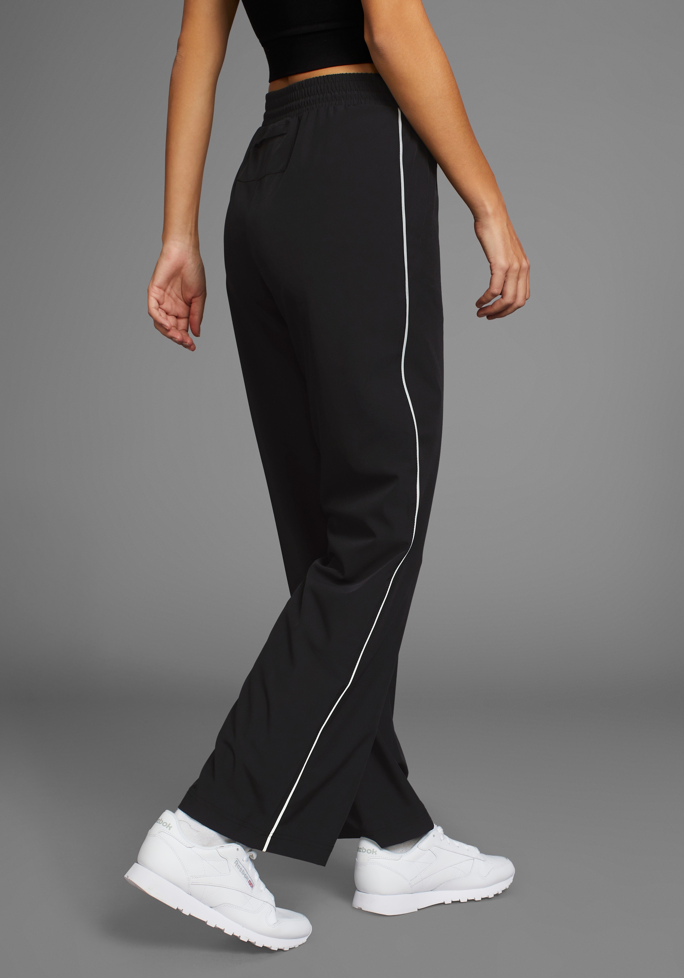 FAYN SPORTS Trainingshose, leicht Wasserabweisend, Reißverschlusstaschen & günstig online kaufen
