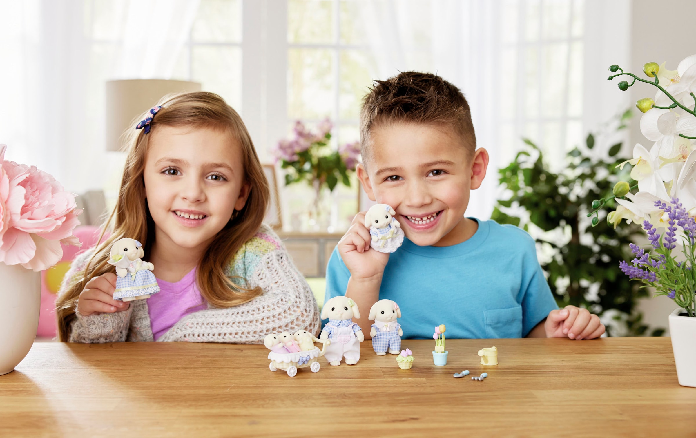 Sylvanian Families Spielfigur »Spielset Kaninchen Familie (5735)«