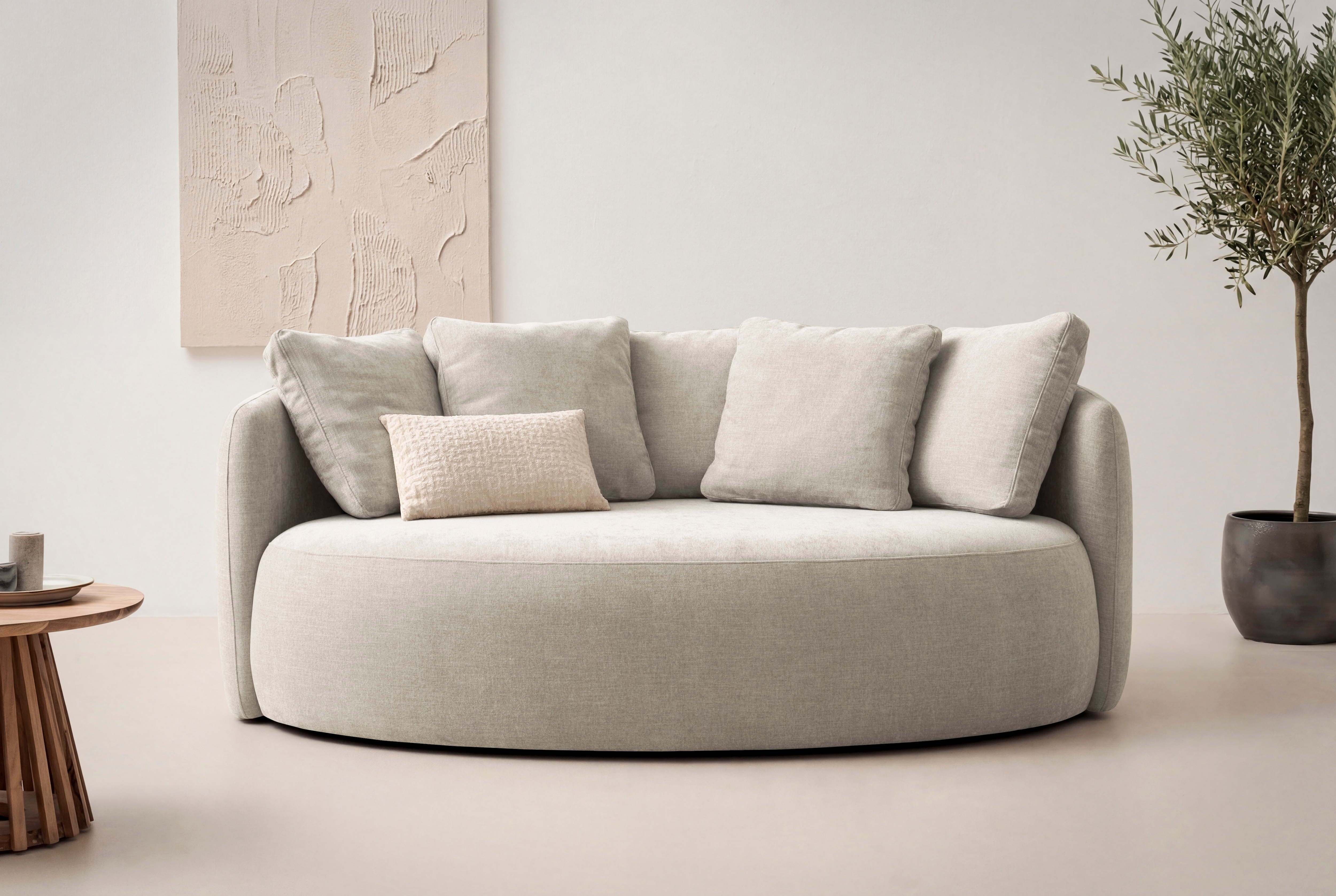 OTTO home 2,5-Sitzer "Kaarl, rundes Loungesofa, Sofa mit Kissen, perfekt gepolstert" Webstoff, in fünf Farben, zeitloses Design, inkl. 5 Rückenkissen