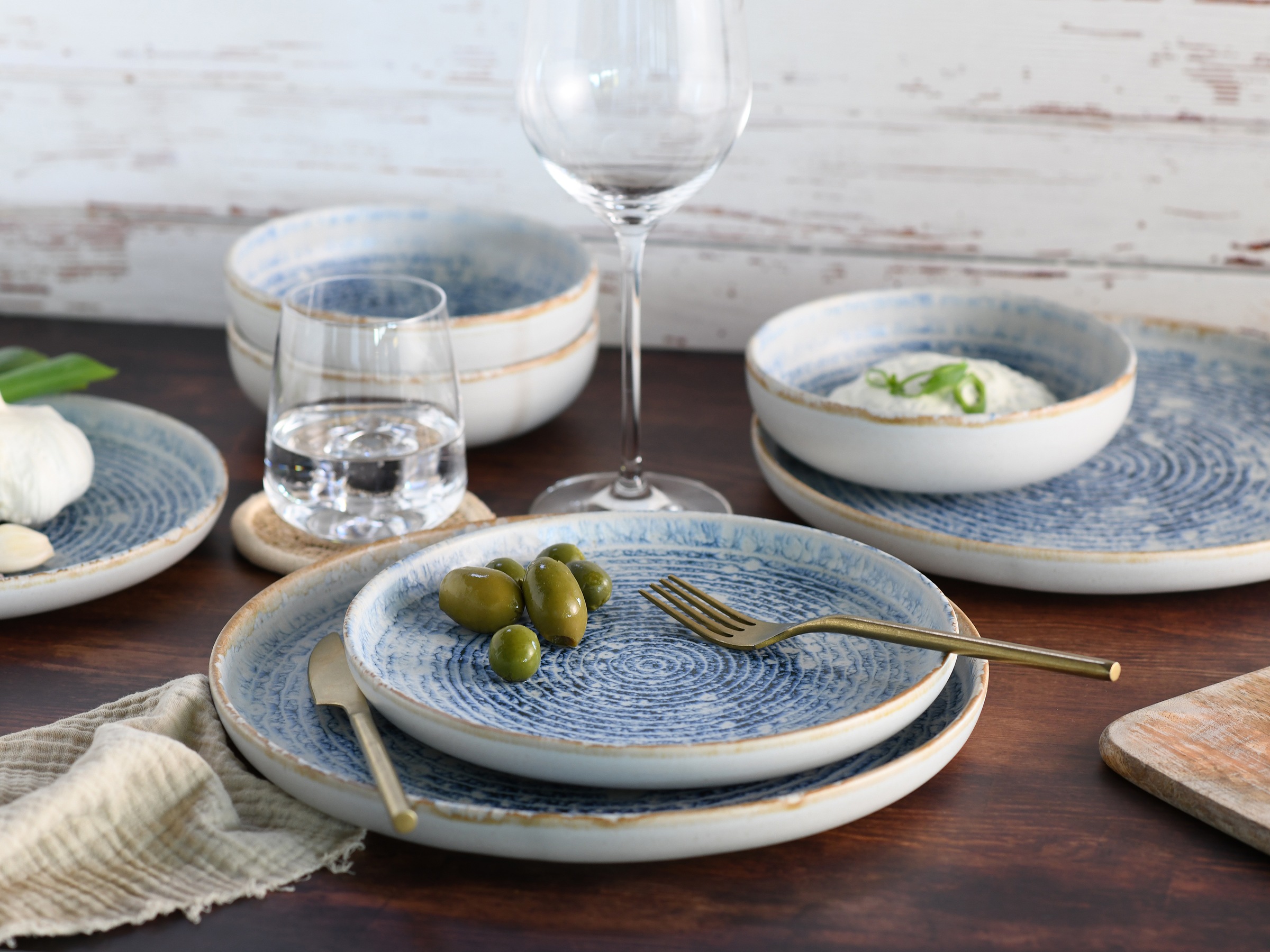 CreaTable Teller-Set »Uno Mykonos, Tellerset 12-tlg«, (Set, 12 tlg.), Sommerlich, Vintage Style, Reaktivglasur