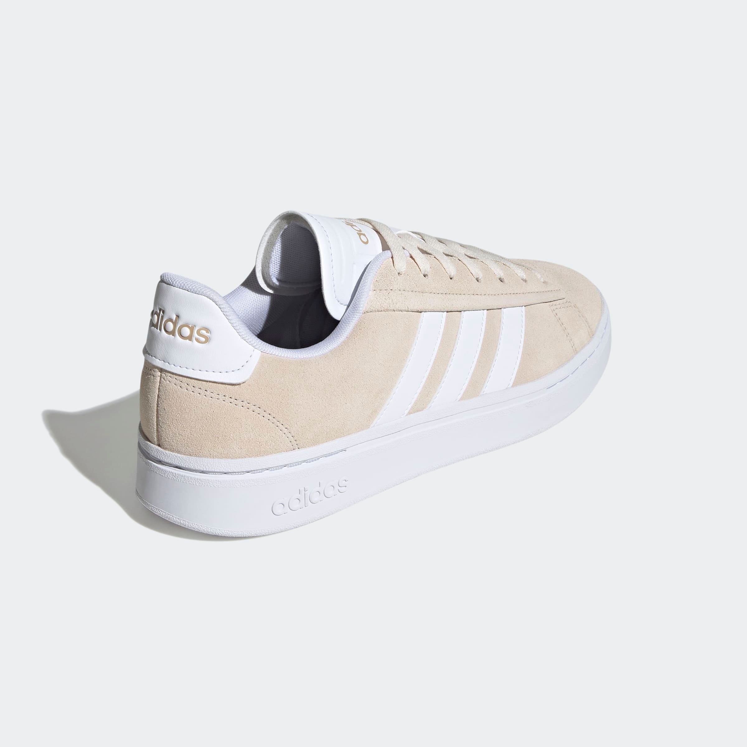 adidas Sportswear Sneaker »GRAND COURT ALPHA«, Design auf den Spuren des adidas Campus