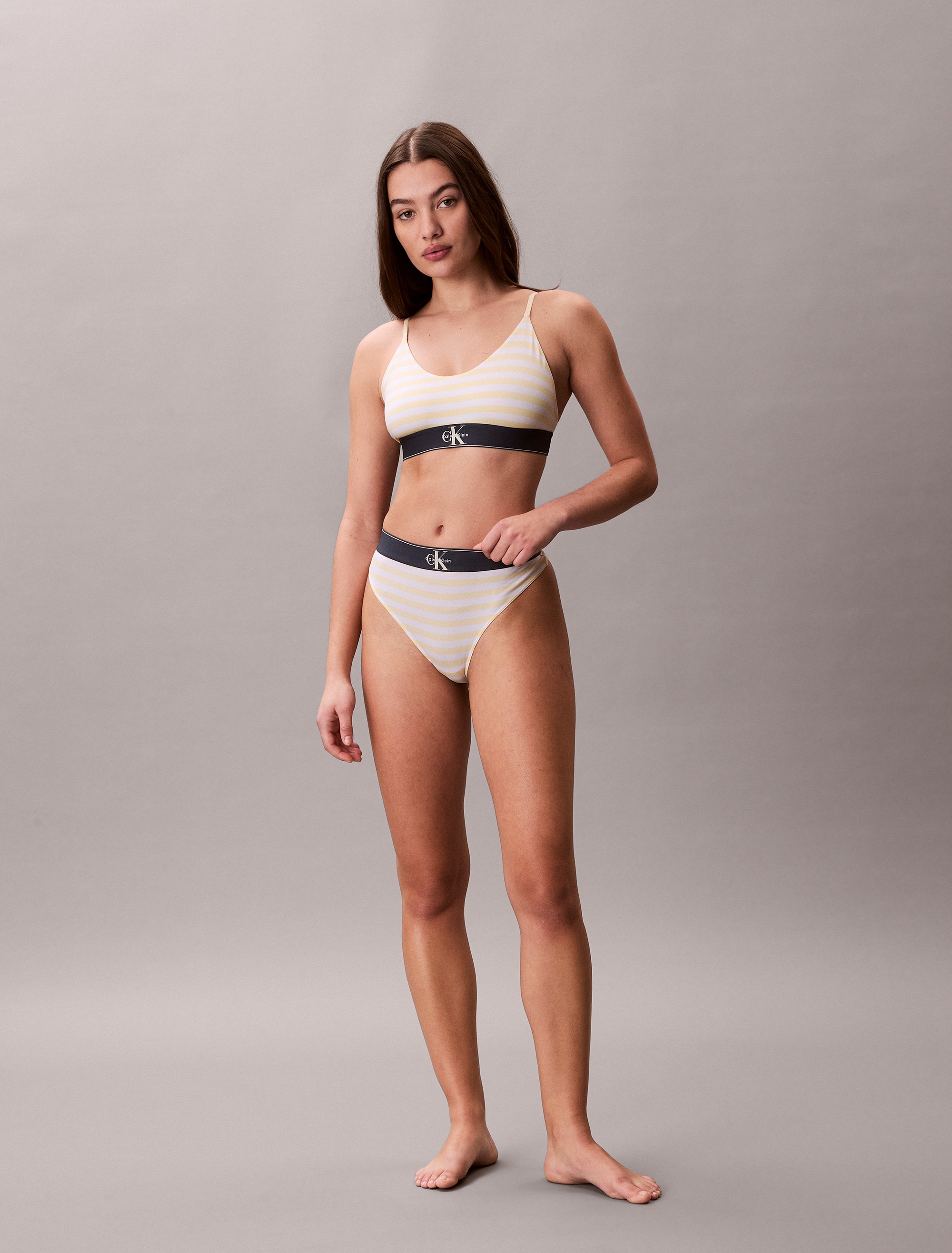 Calvin Klein Underwear Tanga »THONG« Körpernahe Passform mit elastischem Bund