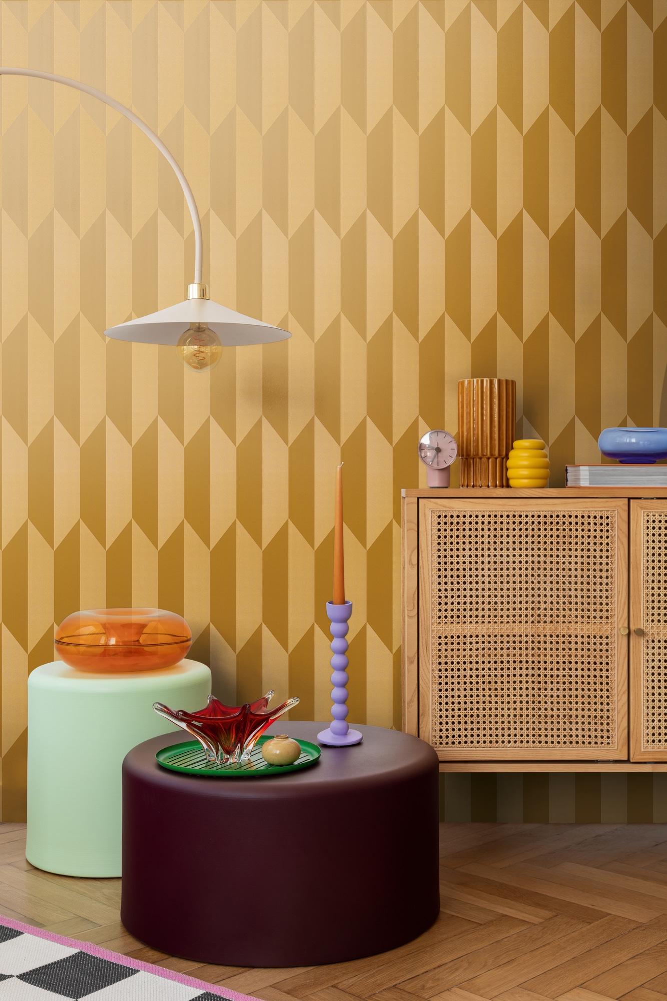 CosmoLiving by Cosmopolitan Vliestapete »Graphic Groove-Playful Tapete« glänzend strukturiert Geometrisches Design mit modernem 3D-Effekt