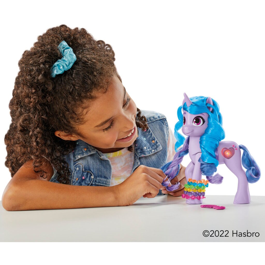 Hasbro Spielfigur »Izzy Moonbow«