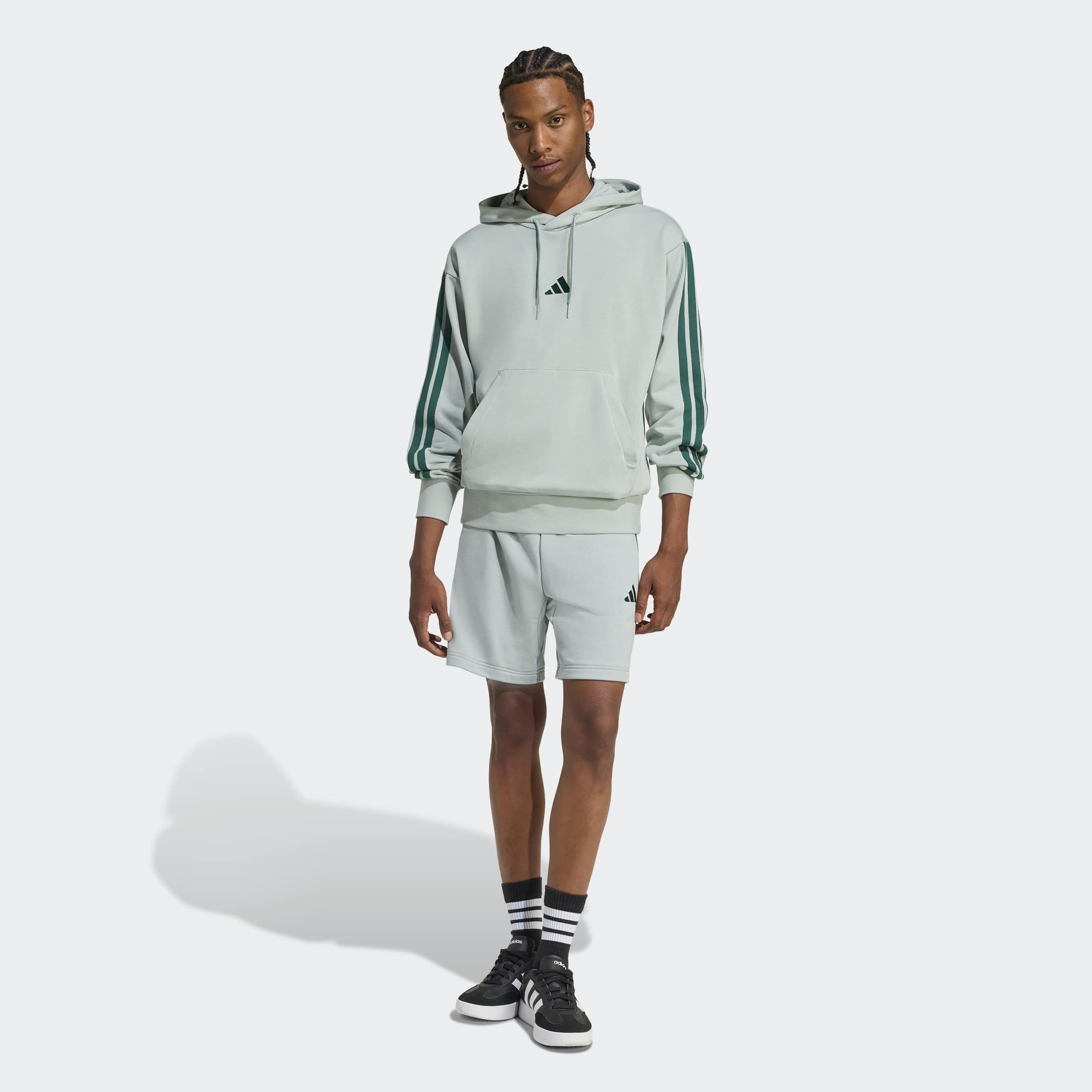 adidas Sportswear Shorts »ESSENTIALS 3-STREIFEN FRENCH TERRY«  für Laufaktivitäten und sportliche Anlässe, mit Kordelverschluss