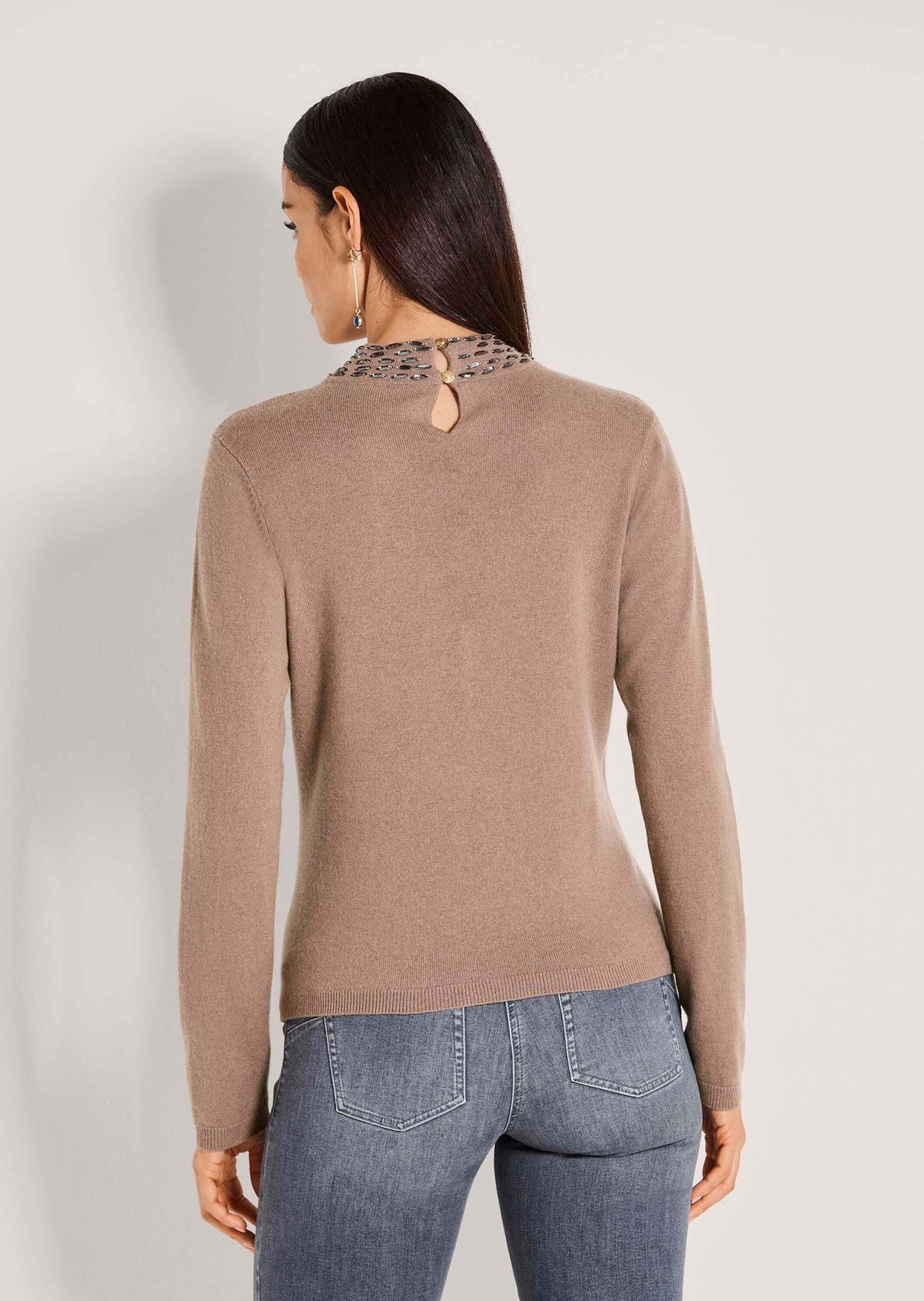 MADELEINE Longpullover »Strickpullover Eleganter Wollpullover mit Stehkragen« mit Dekosteinen