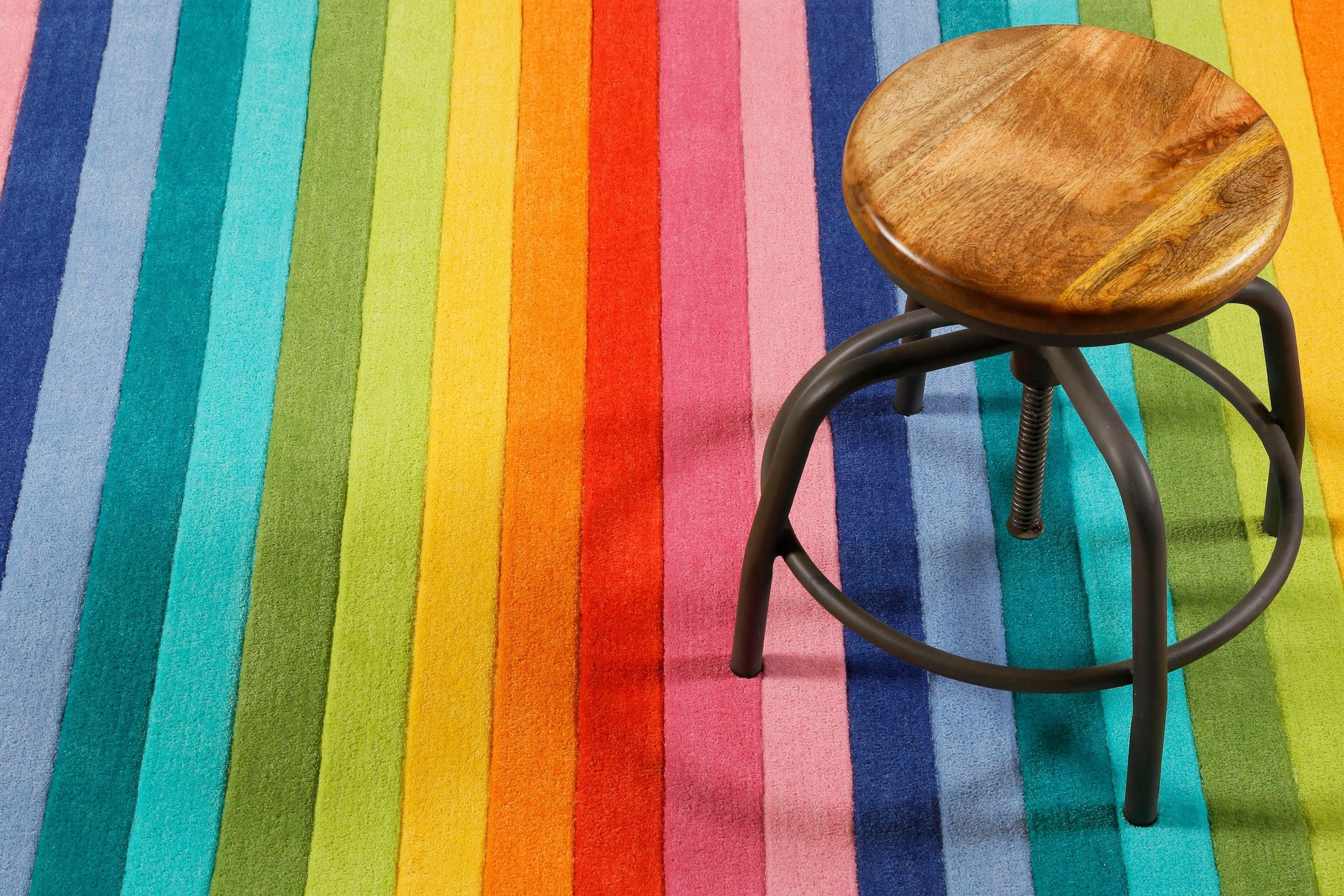 SMART KIDS Kinderteppich »Rainbow Stripes«, rechteckig, 9 mm Höhe, Regenbogen Farben, Konturenschnitt