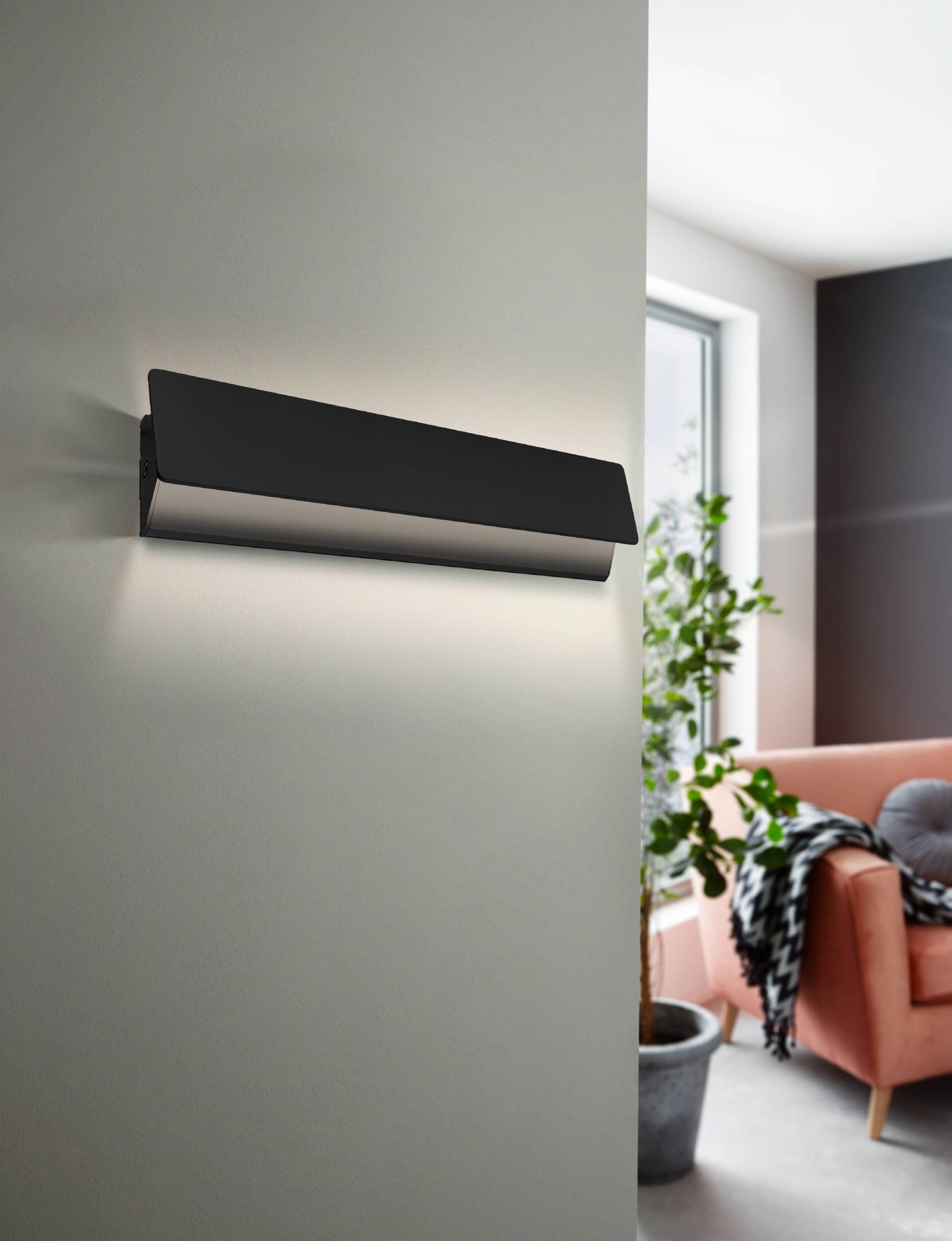EGLO Wandleuchte »Zubialde LED Wandlampe, Wandstrahler, Aluminium und Stahl, Flurlampe« LED-Modul 1 Stk. Warmweiß Wand-/Deckenleuchte - L36 x H8 x AL5 cm - schwarz, weiß - 12W inkl.