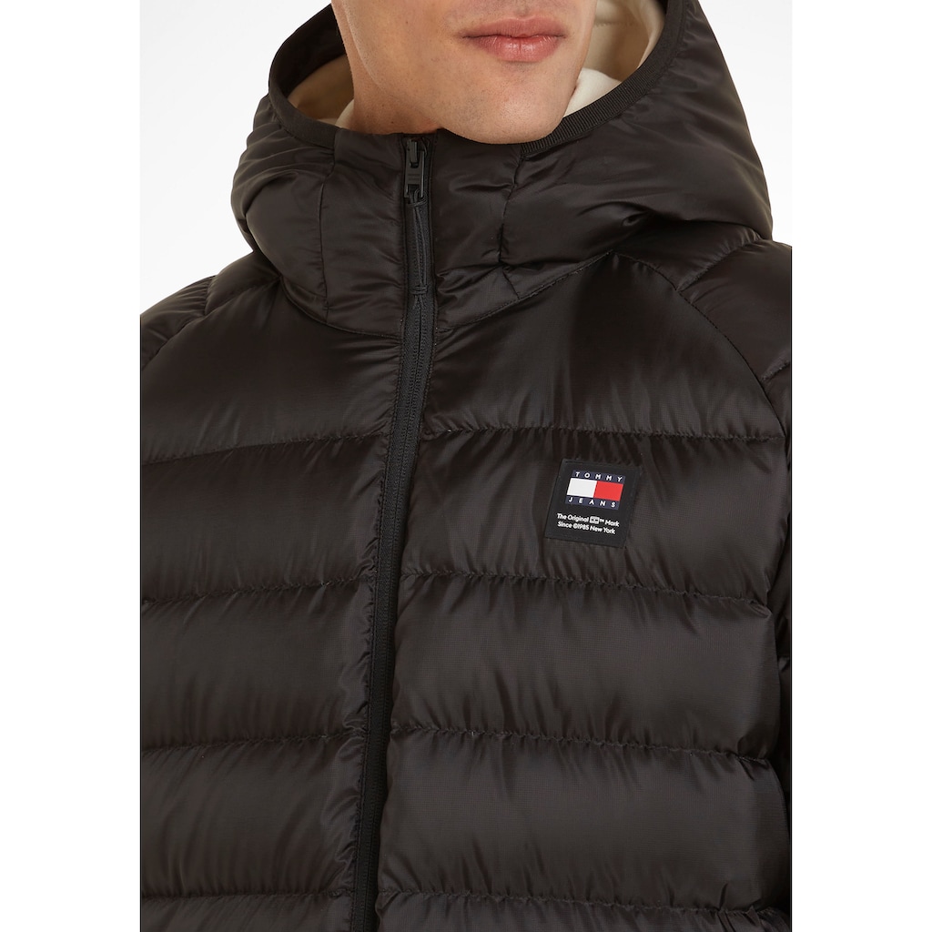 Tommy Jeans Daunenjacke »TJM HOODED LT DOWN JACKET EXT«, mit Kapuze