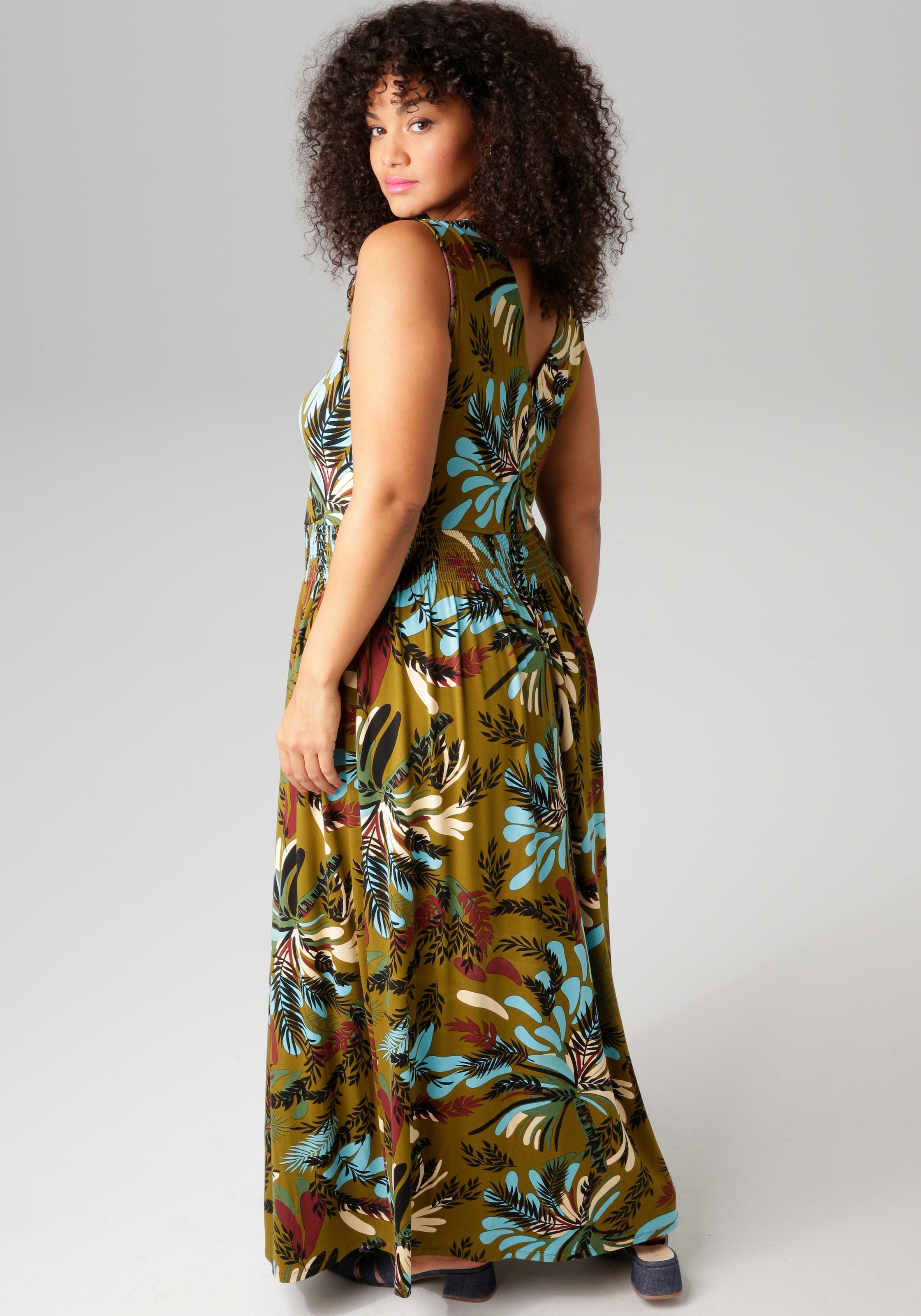 Aniston PLUS Sommerkleid, mit breiten Trägern zum Raffen