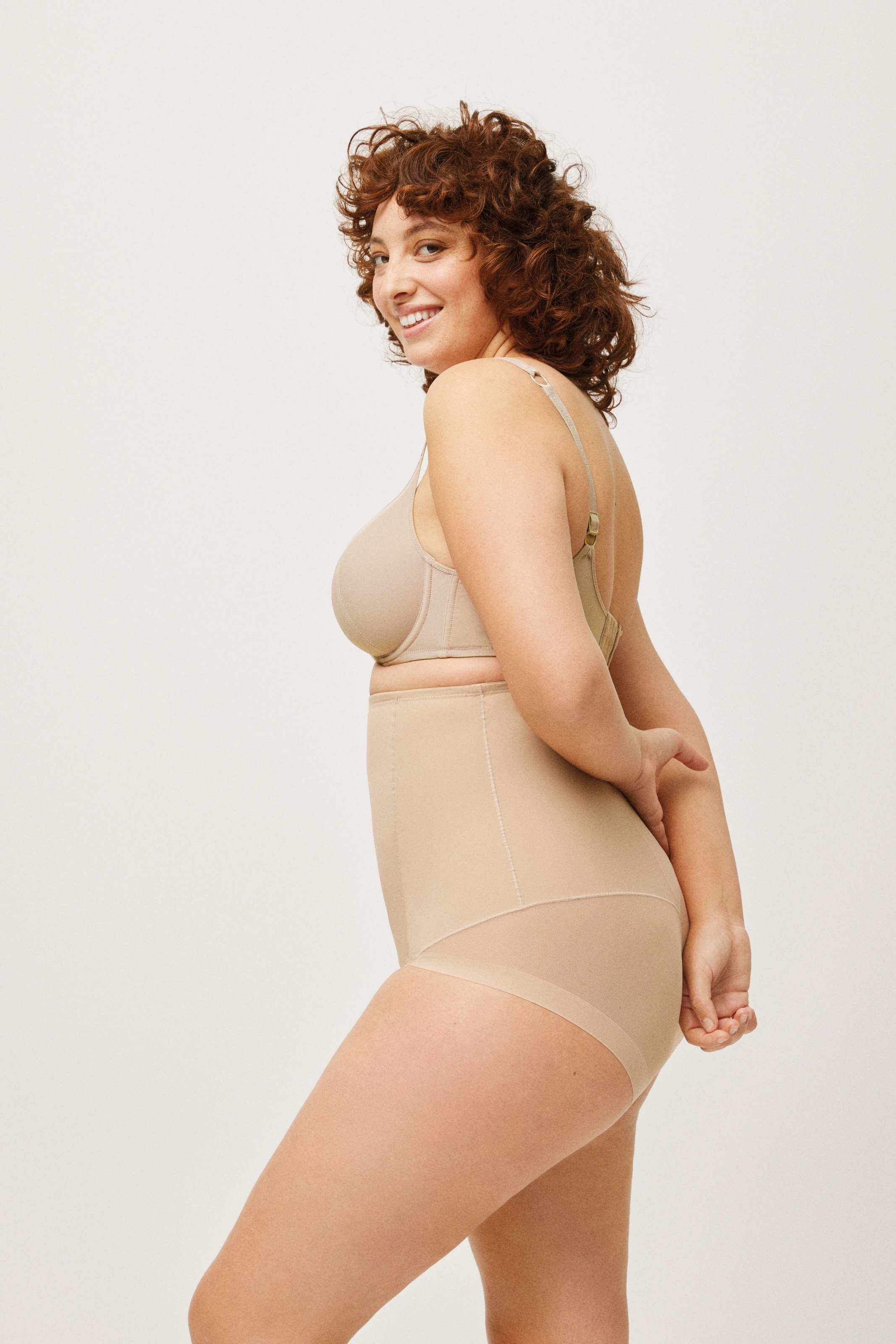 YSABEL MORA High-Waist-Panty, (2er Pack), hoch geschnitten, elastisch, starker Shape-Effekt, Tüll