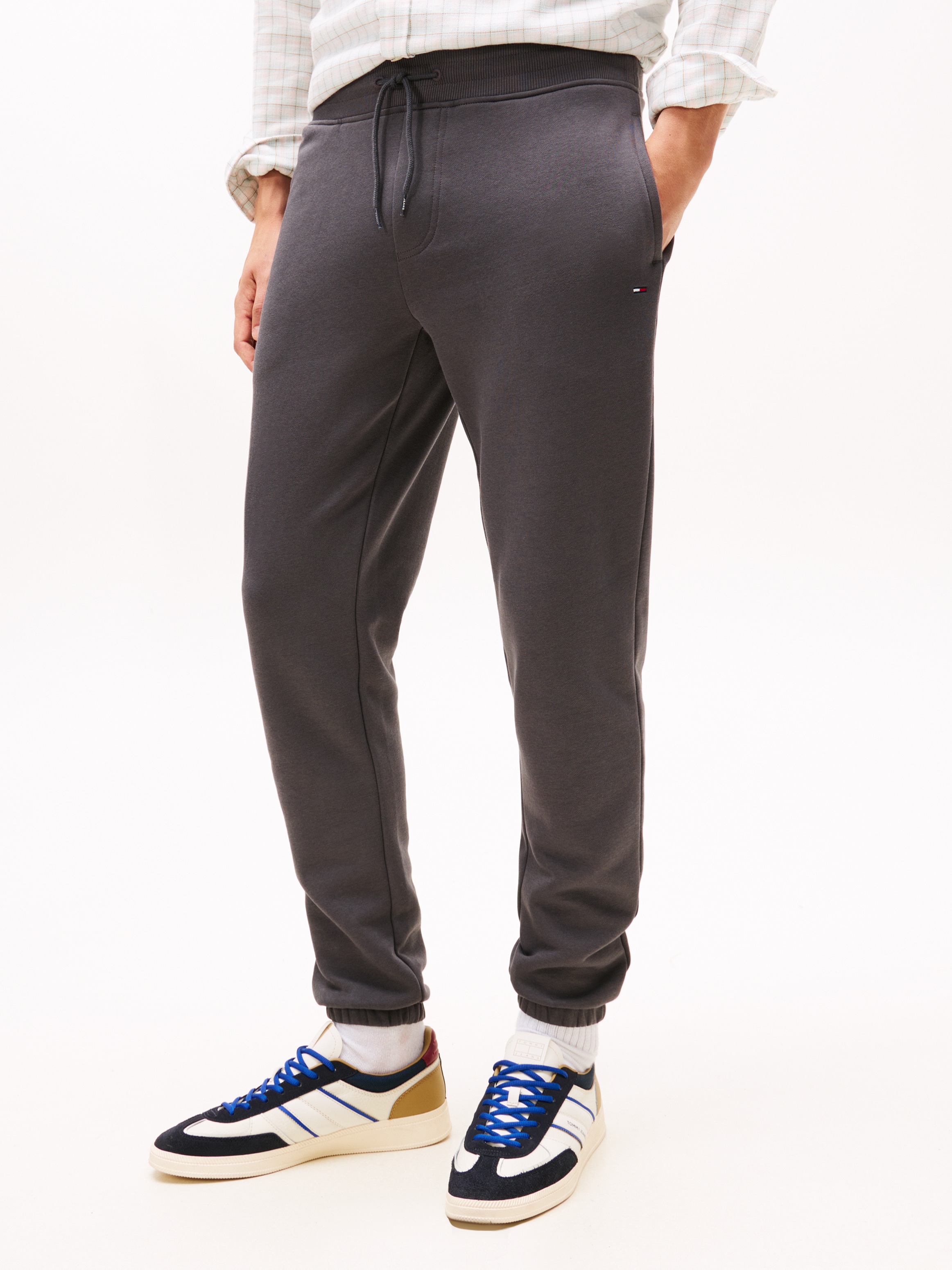 Tommy Jeans Sweathose "TJM SLIM S FLAG SWEATPANT" Mit Kordelzug günstig online kaufen