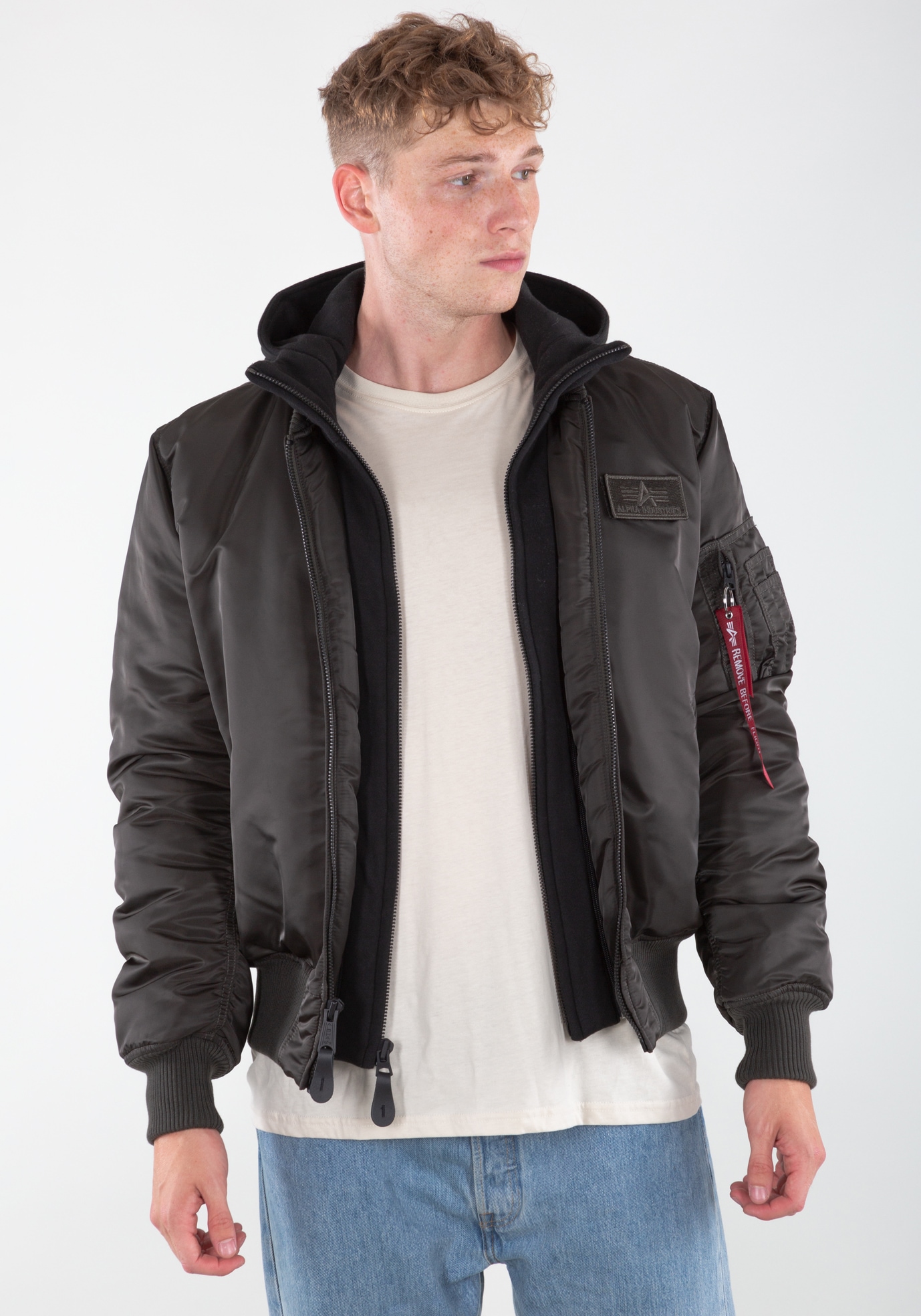 Alpha Industries Bomberjacke "MA-1 D-TEC", mit Kapuze