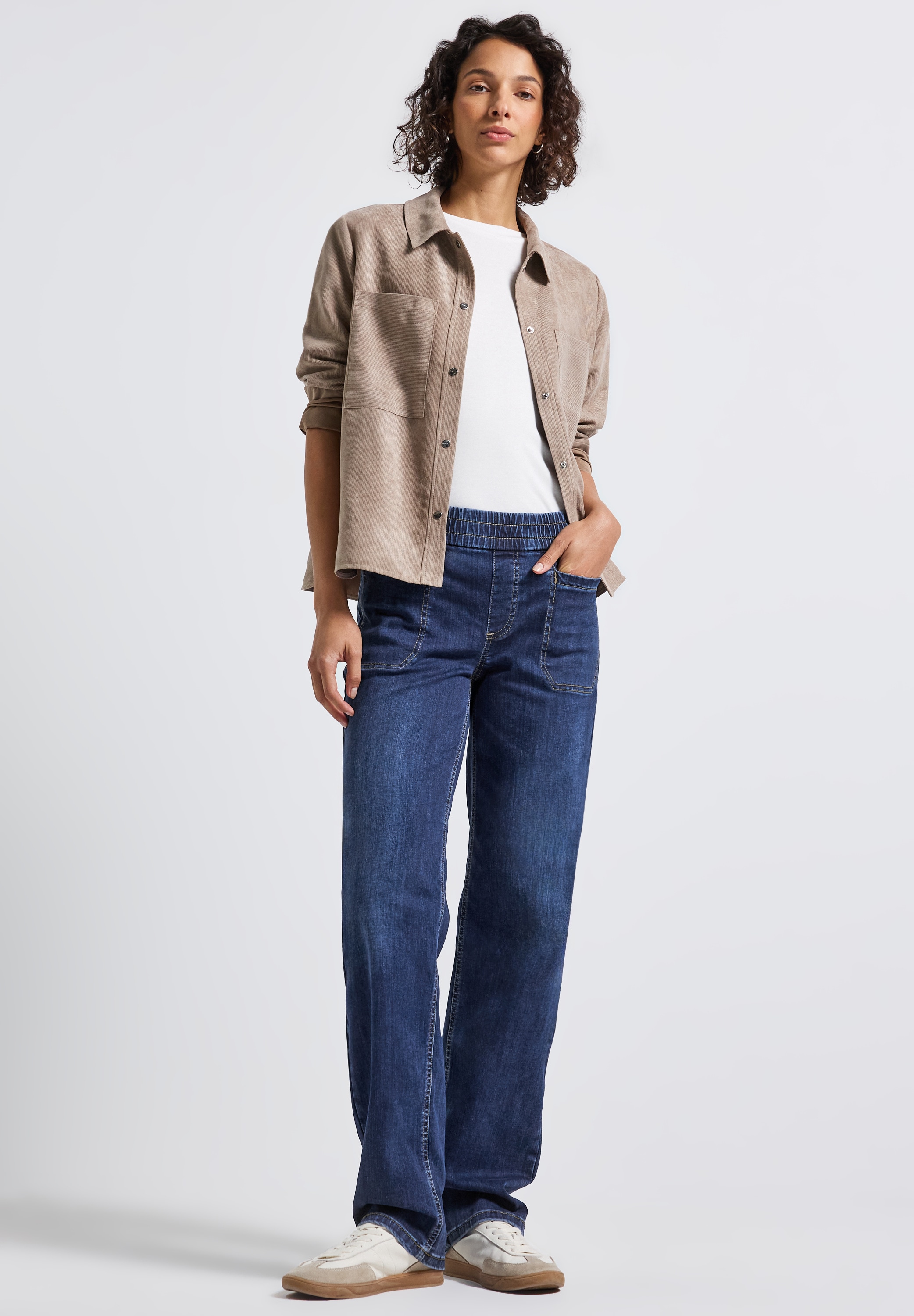 STREET ONE Comfort-fit-Jeans, aus Baumwolle mit Stretchanteil