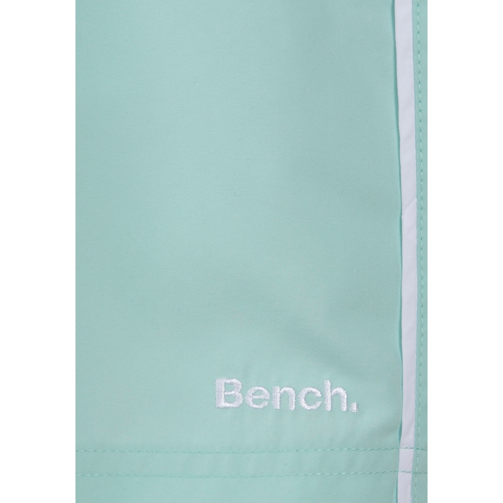 Bench. Badeshorts