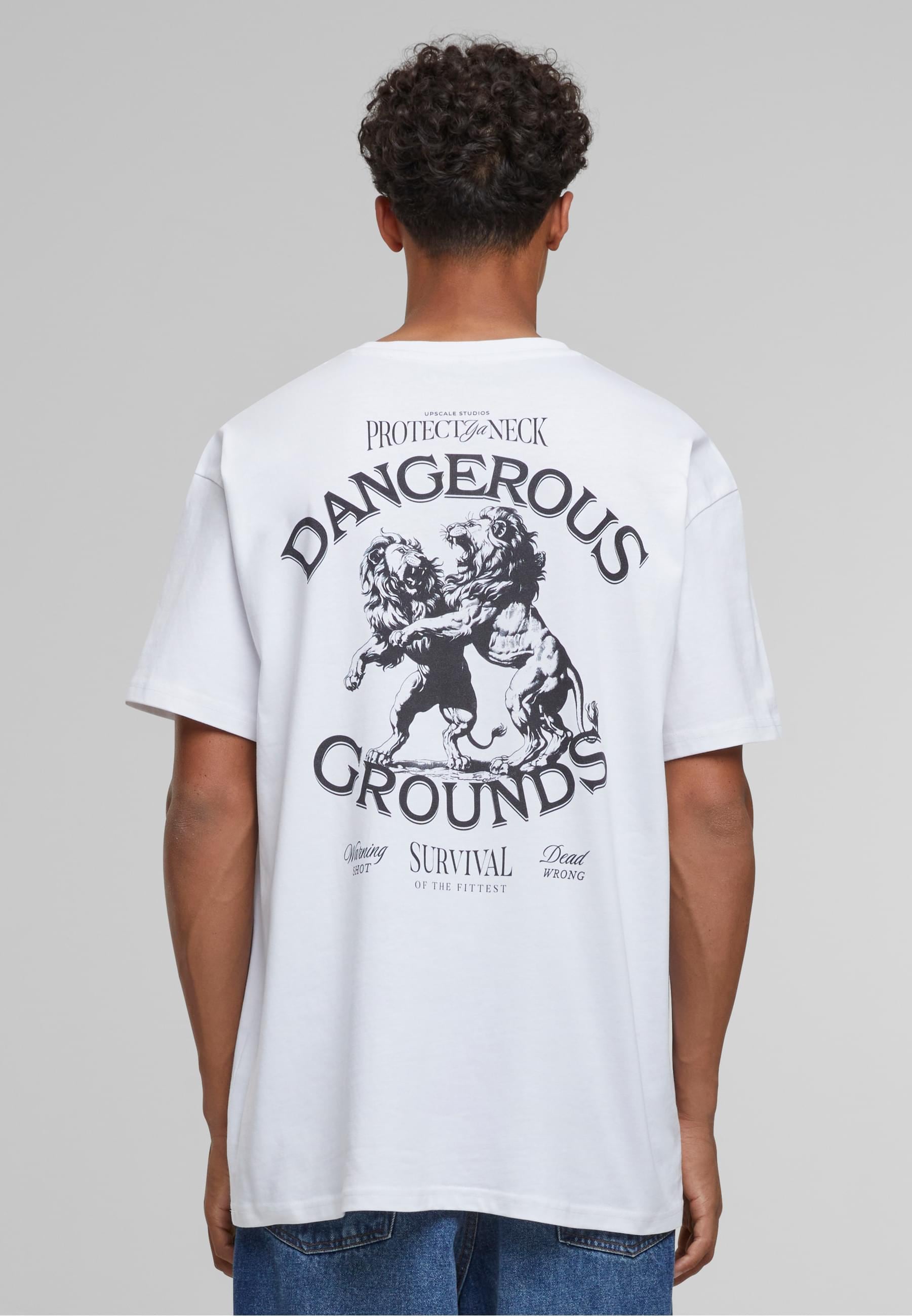 Upscale by Mister Tee T-Shirt »Upscale by Mister Tee Dangerous Grounds Oversize Tee«, (1 tlg.)