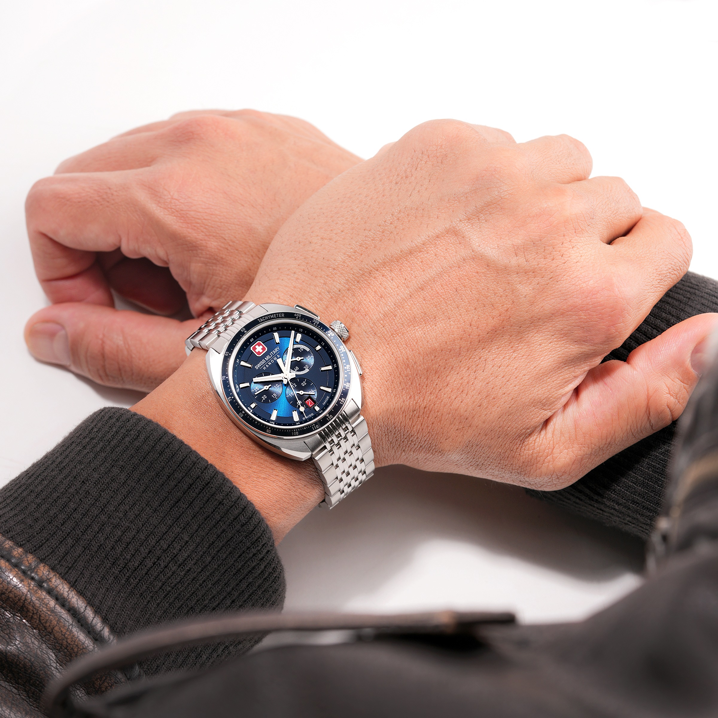 Swiss Military Hanowa Chronograph »Defender« Quarzuhr, Armbanduhr, Herrenuhr, Swiss Made, Edelstahlarmband, analog