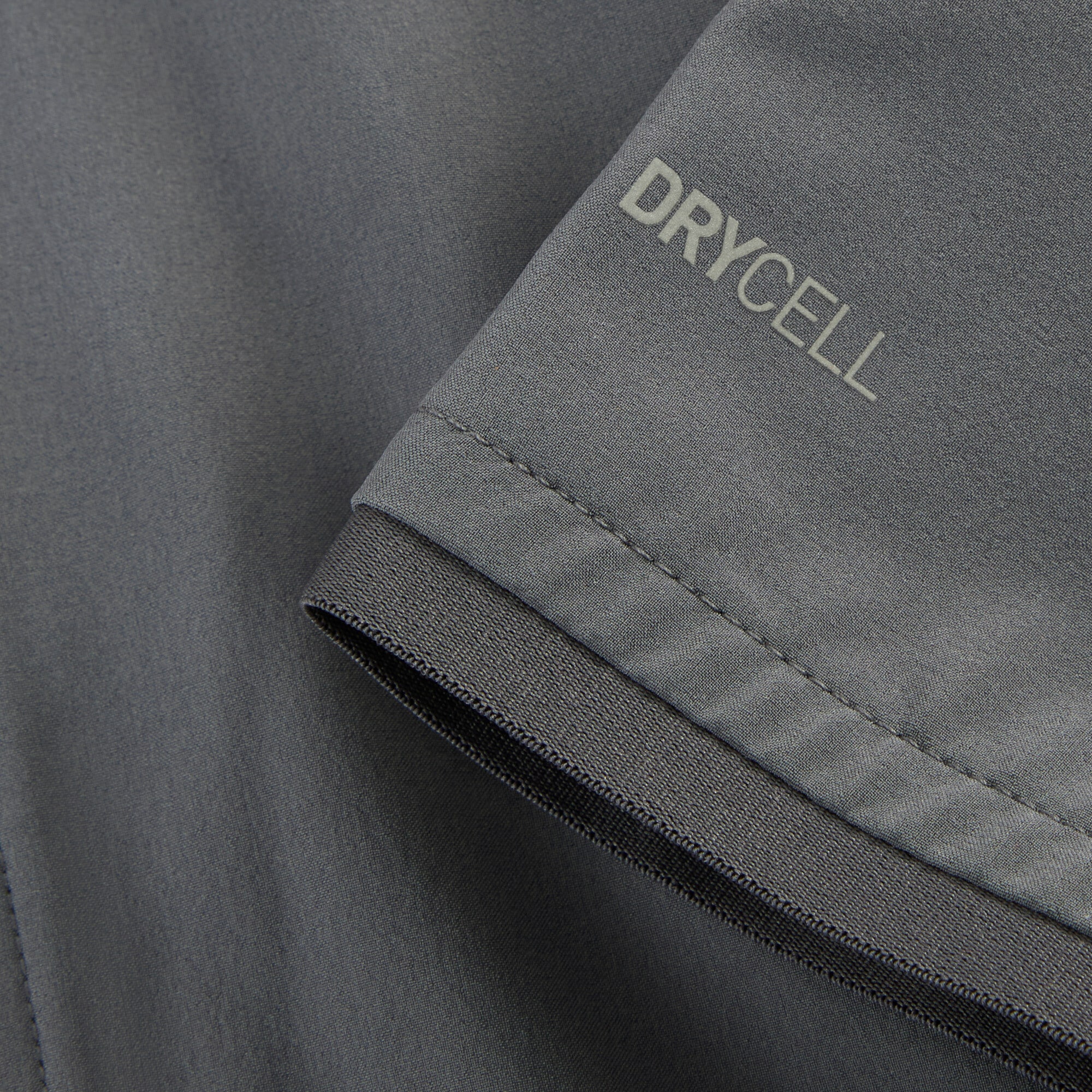 PUMA Kapuzensweatjacke »M PWRTRAIN STRETCH WOVEN JACKET« mit Kapuze, für Training und sportliche Aktivitäten, Regular Fit