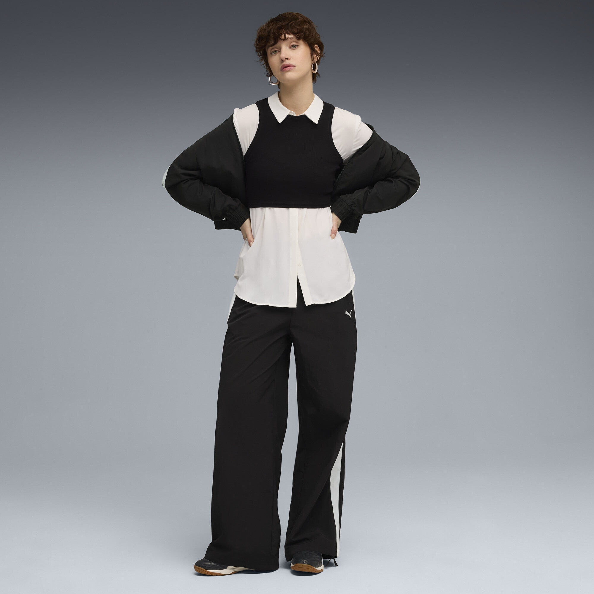 PUMA Sporthose »T7 Relaxed Gewebte Trainingshose Damen«
