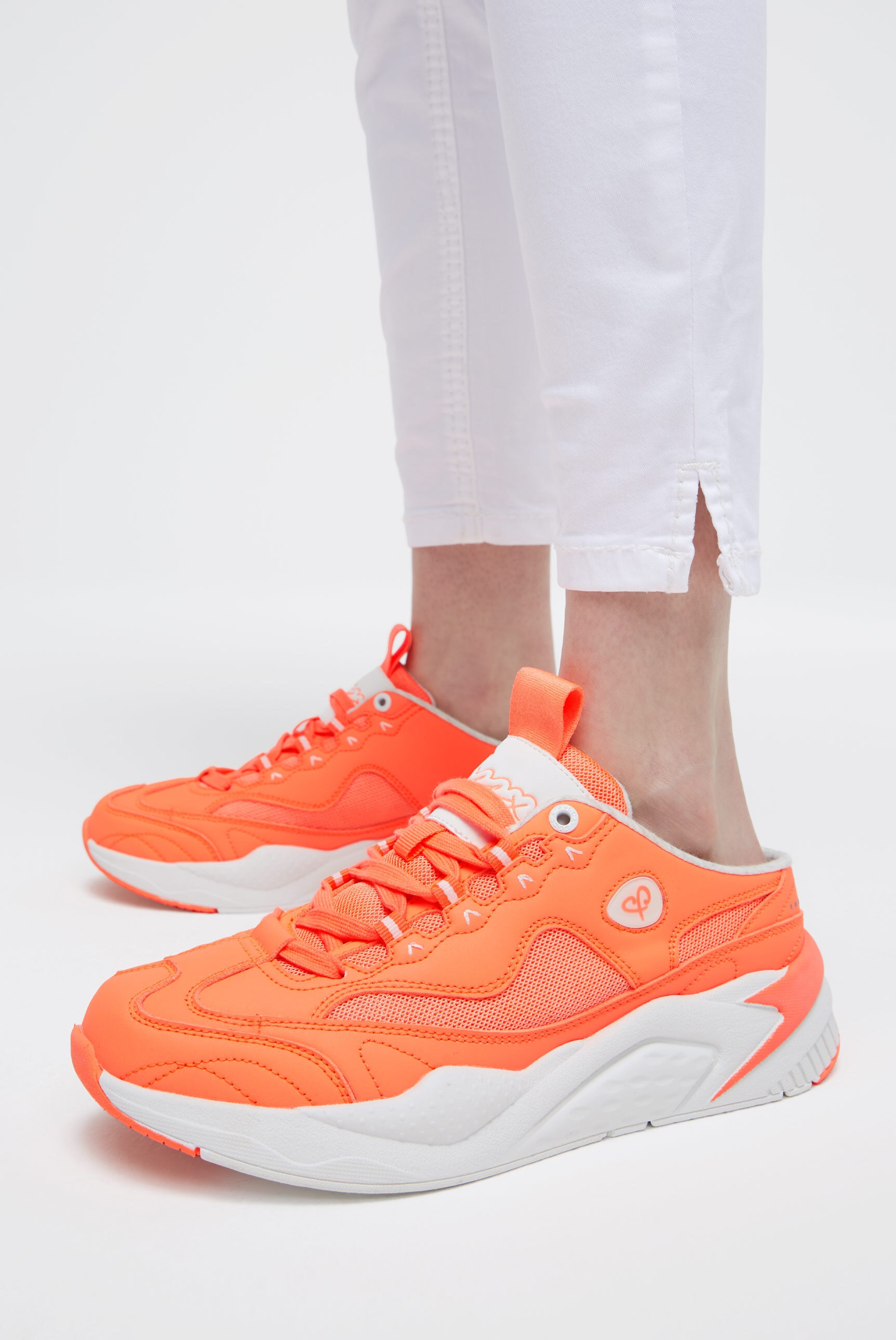 SOCCX Sneaker  mit Wechselfußbett