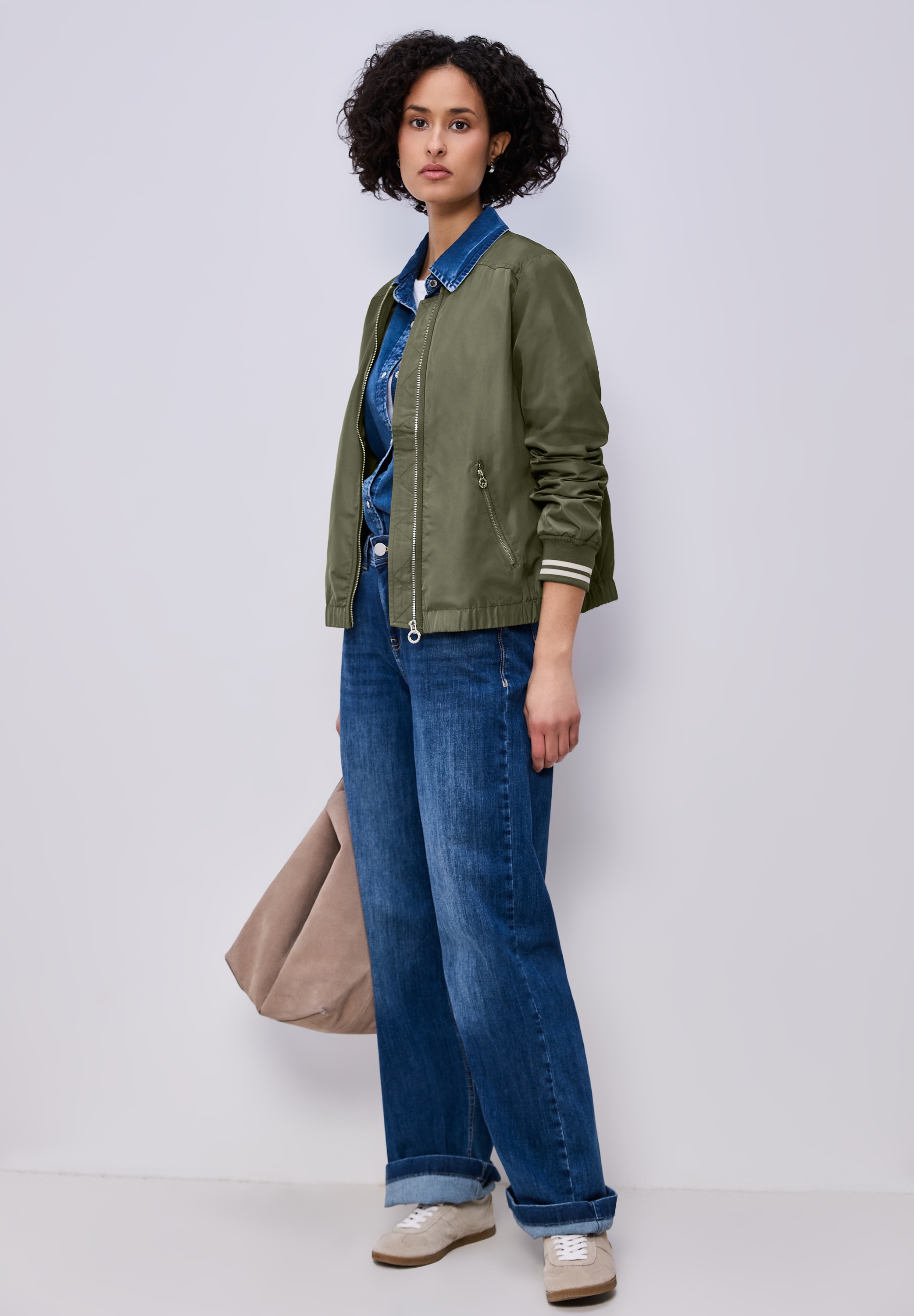 STREET ONE Blouson ohne Kapuze mit College-Style Details