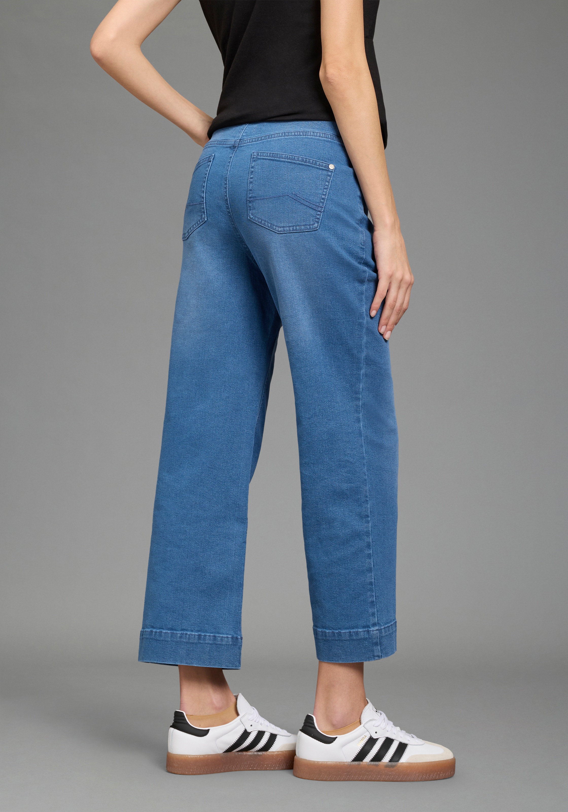 Neun Monate Umstandsjeans "7/8 Loose fit Umstandsjeans" gerader Beinverlauf günstig online kaufen