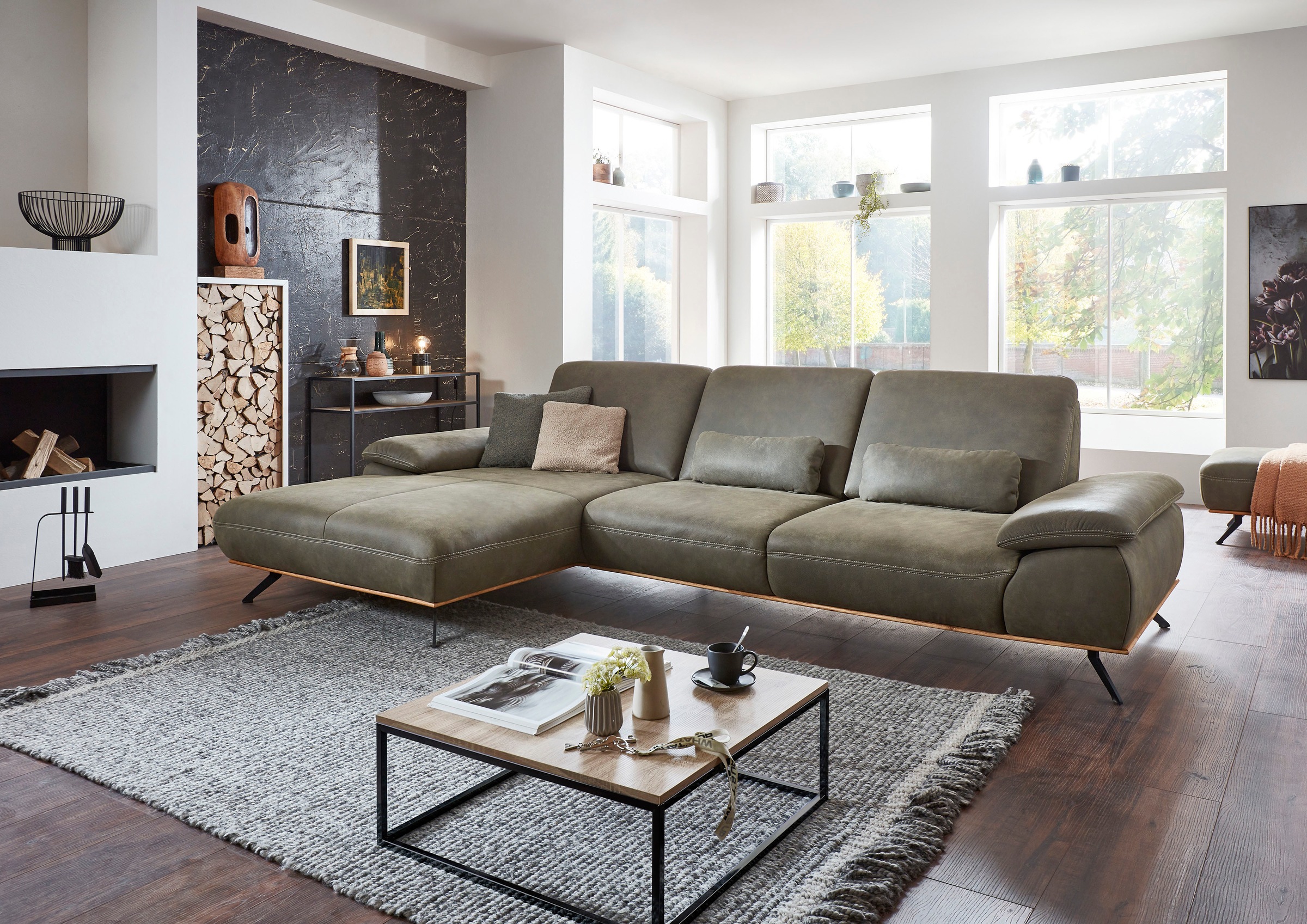 Die PlanBar Ecksofa "PN-EM18063 L-Form", wahlweise mit echt bezogenem Rücke günstig online kaufen