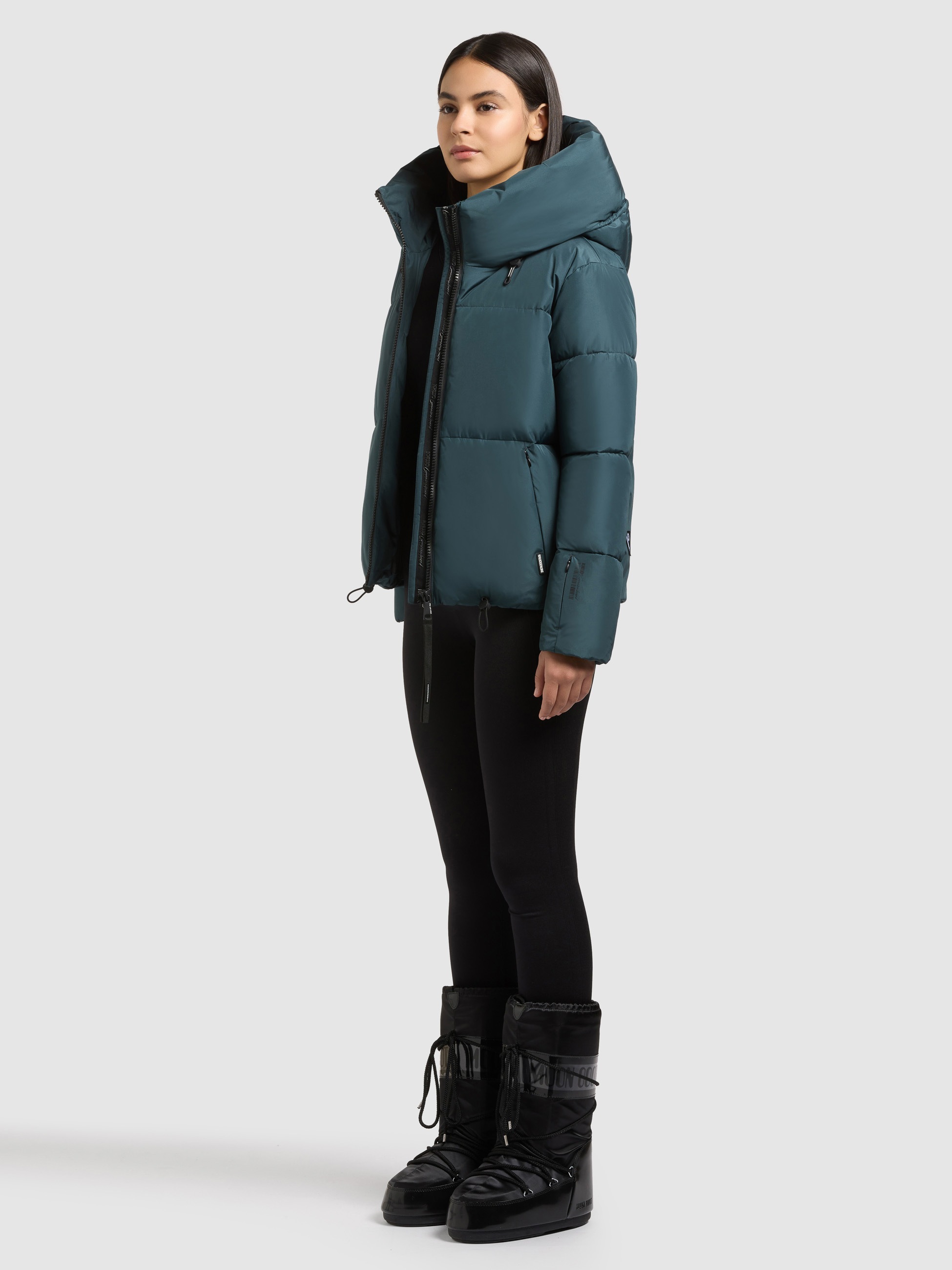 khujo Steppjacke »AUDREY2 WITH GLOVES« mit Kapuze
