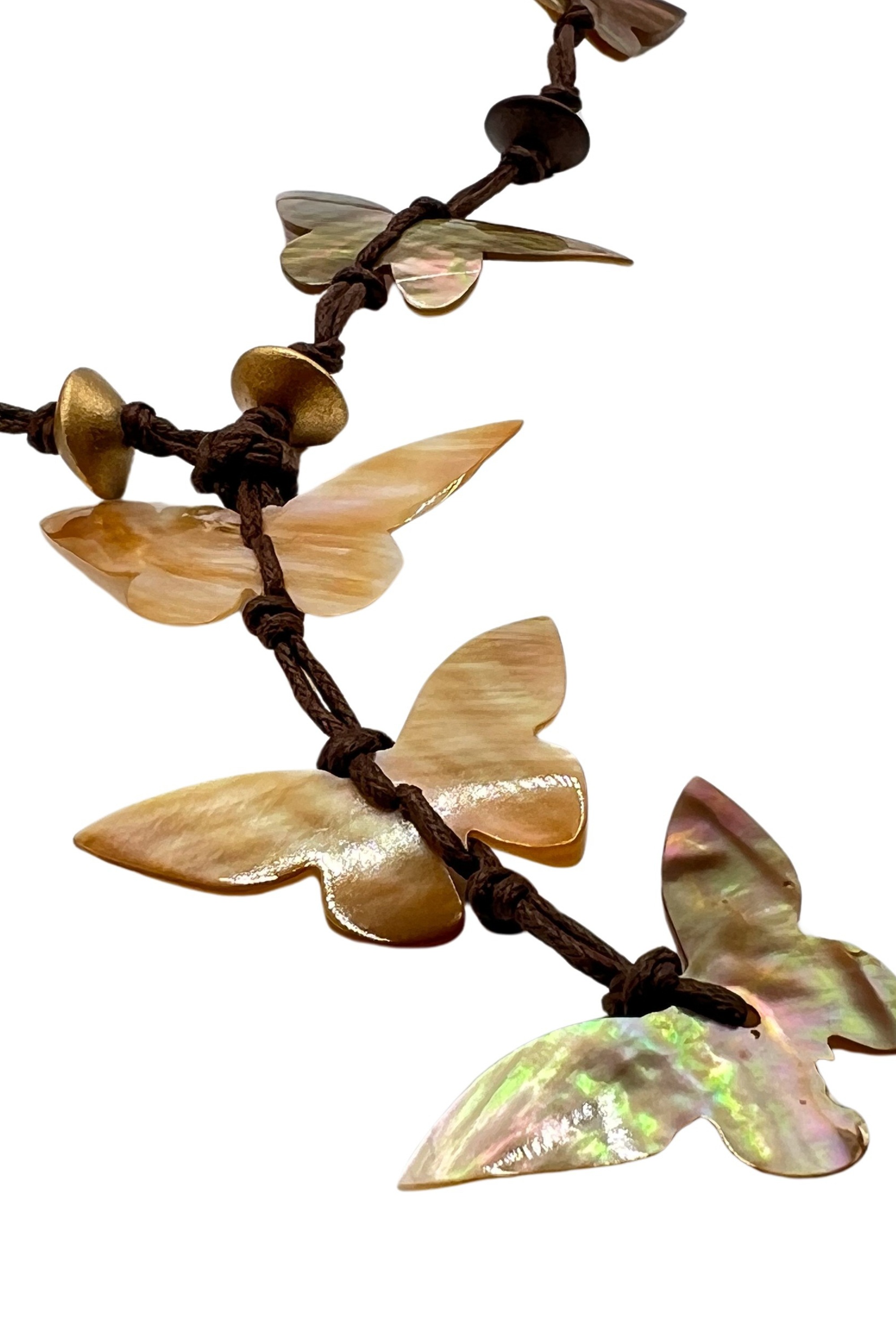 COLLEZIONE ALESSANDRO Kette mit Anhänger »Butterfly«, mit kleinen Schmetterlingen aus Muscheln