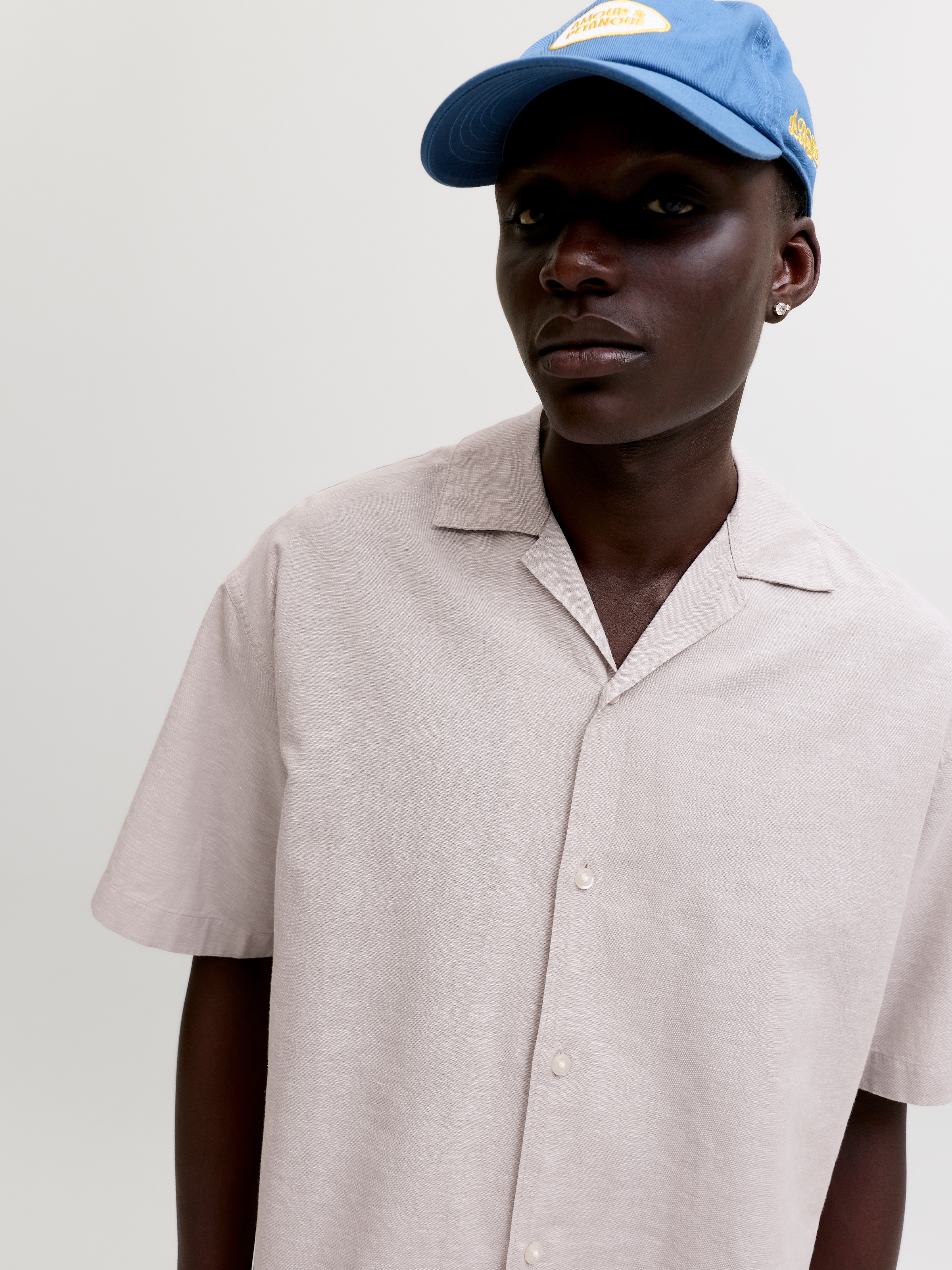 Jack & Jones Kurzarmhemd »JJEBREEZE LINEN BLEND RESORT SHIRT SS SN« mit Knopfleiste