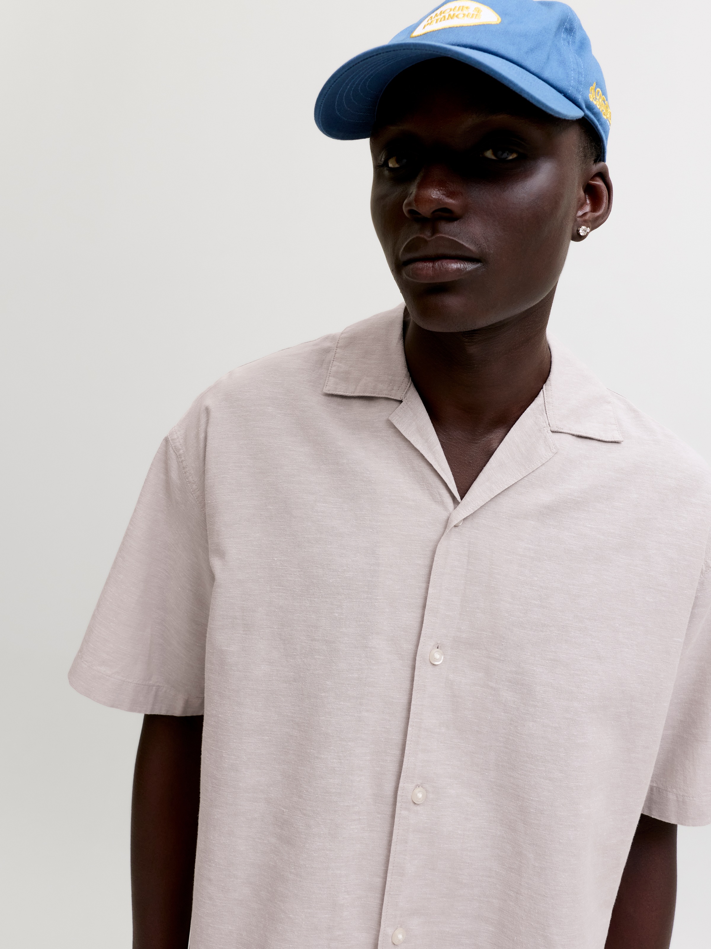 Jack & Jones Kurzarmhemd "JJEBREEZE LINEN BLEND RESORT SHIRT SS SN" mit Kno günstig online kaufen