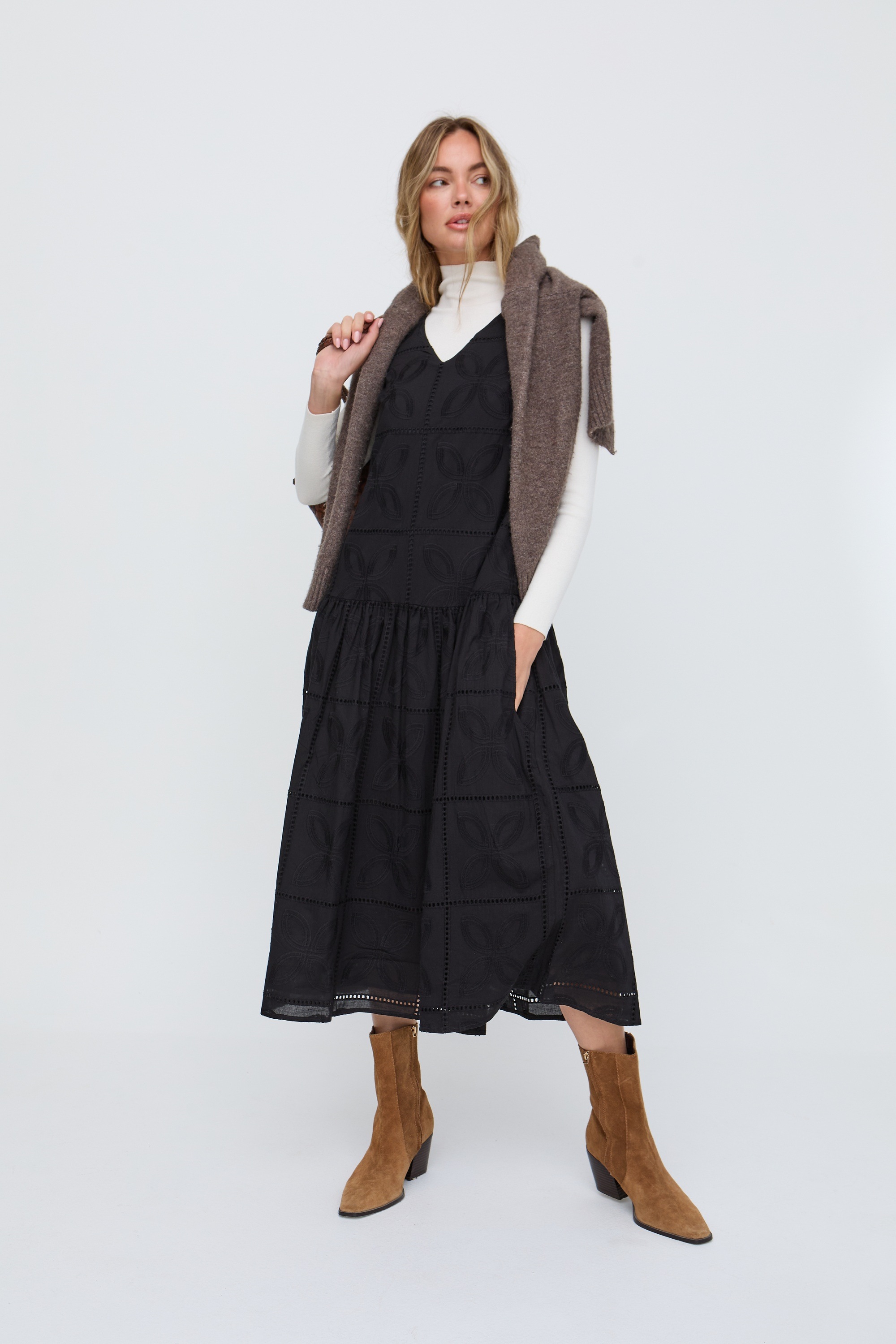 RAFFYA Midikleid »Squire All Over Cut Work Drop Waist Midi Dress Damen«