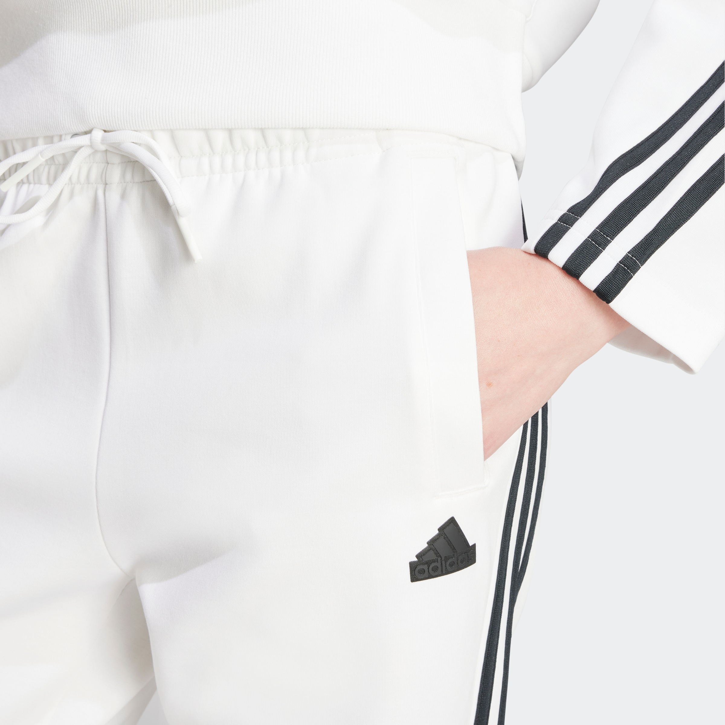 adidas Sportswear Sporthose »W FI 3S REG PT«, (1 tlg.)