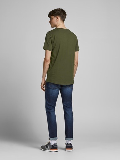 Jack & Jones Rundhalsshirt »JJEBASHER TEE O-NECK SS NOOS«, mit Rundhalsausschnitt