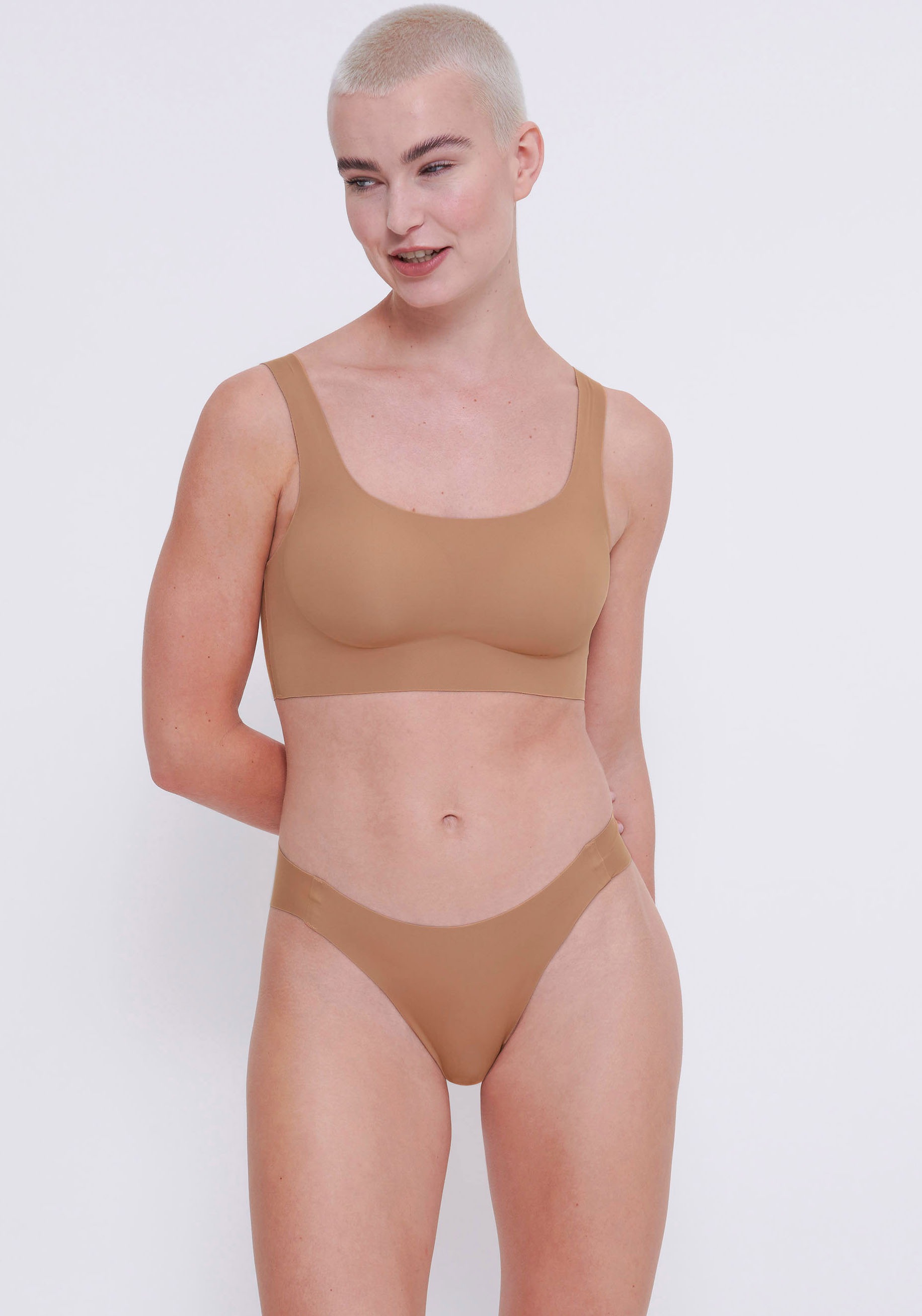 sloggi Bustier "ZERO Feel 2.0 Top C2P", nahtlos und unsichtbar günstig online kaufen