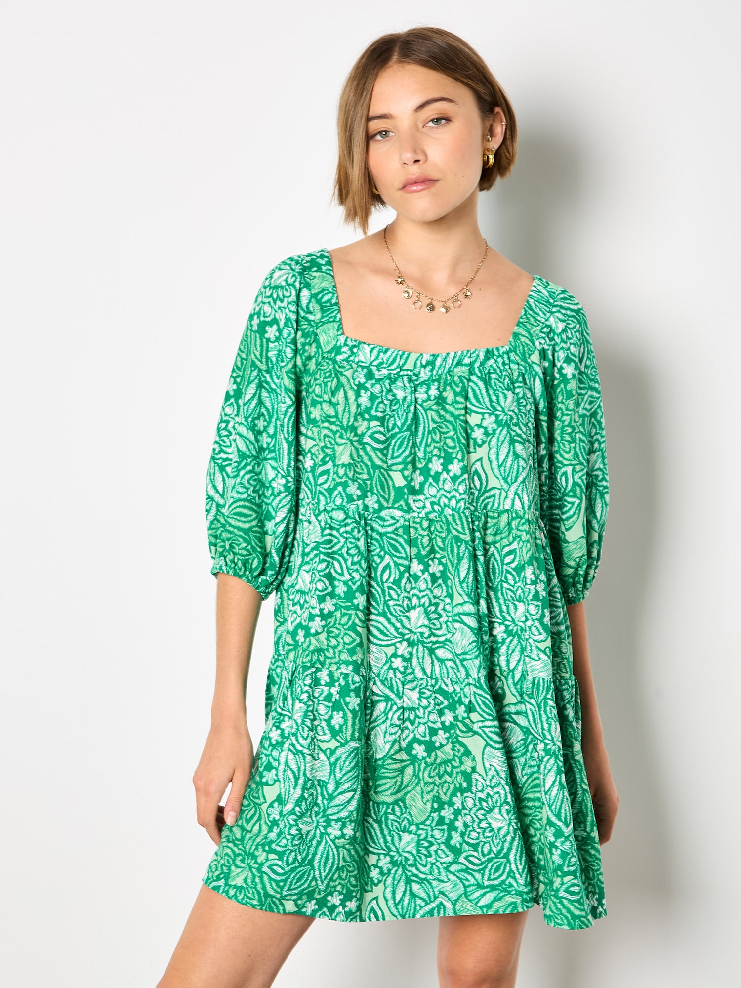 Apricot Minikleid "Mini-Kleid" mit Blumenprint und Stufen